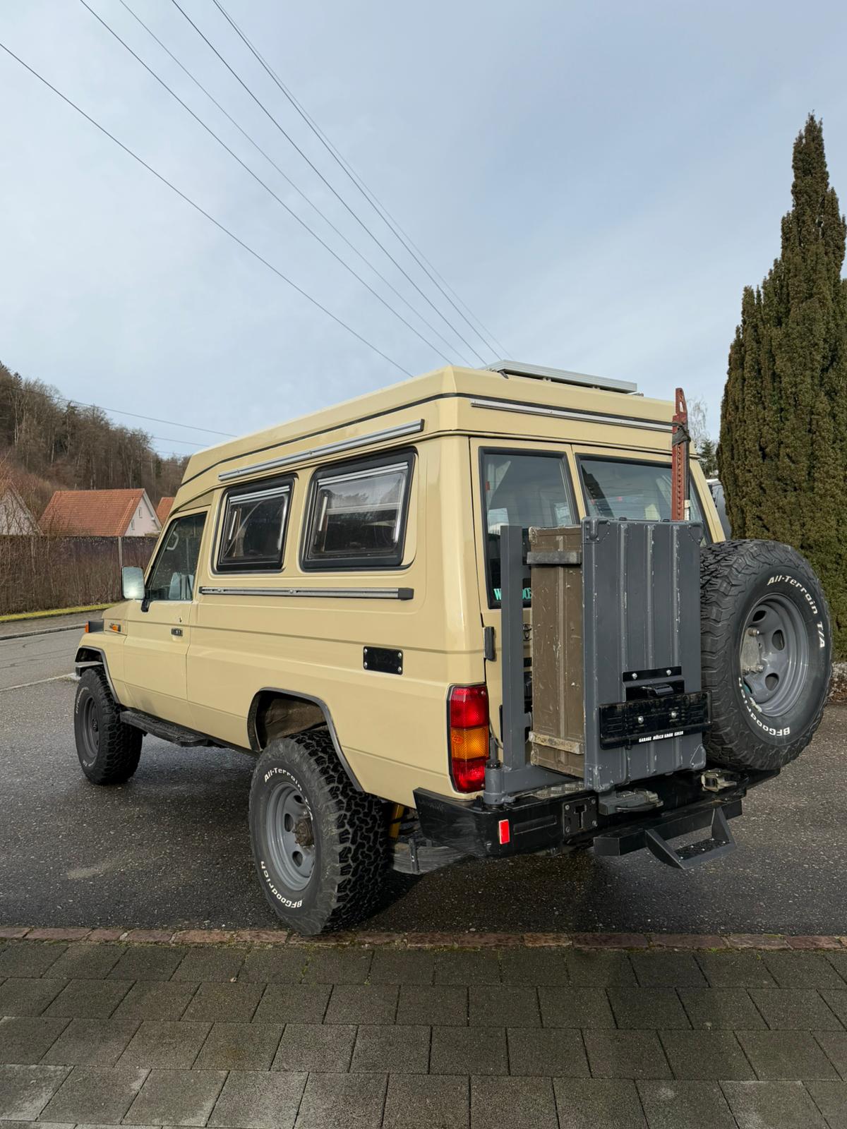 TOYOTA Land Cruiser 400 Hdt Long 4.2D-image-2