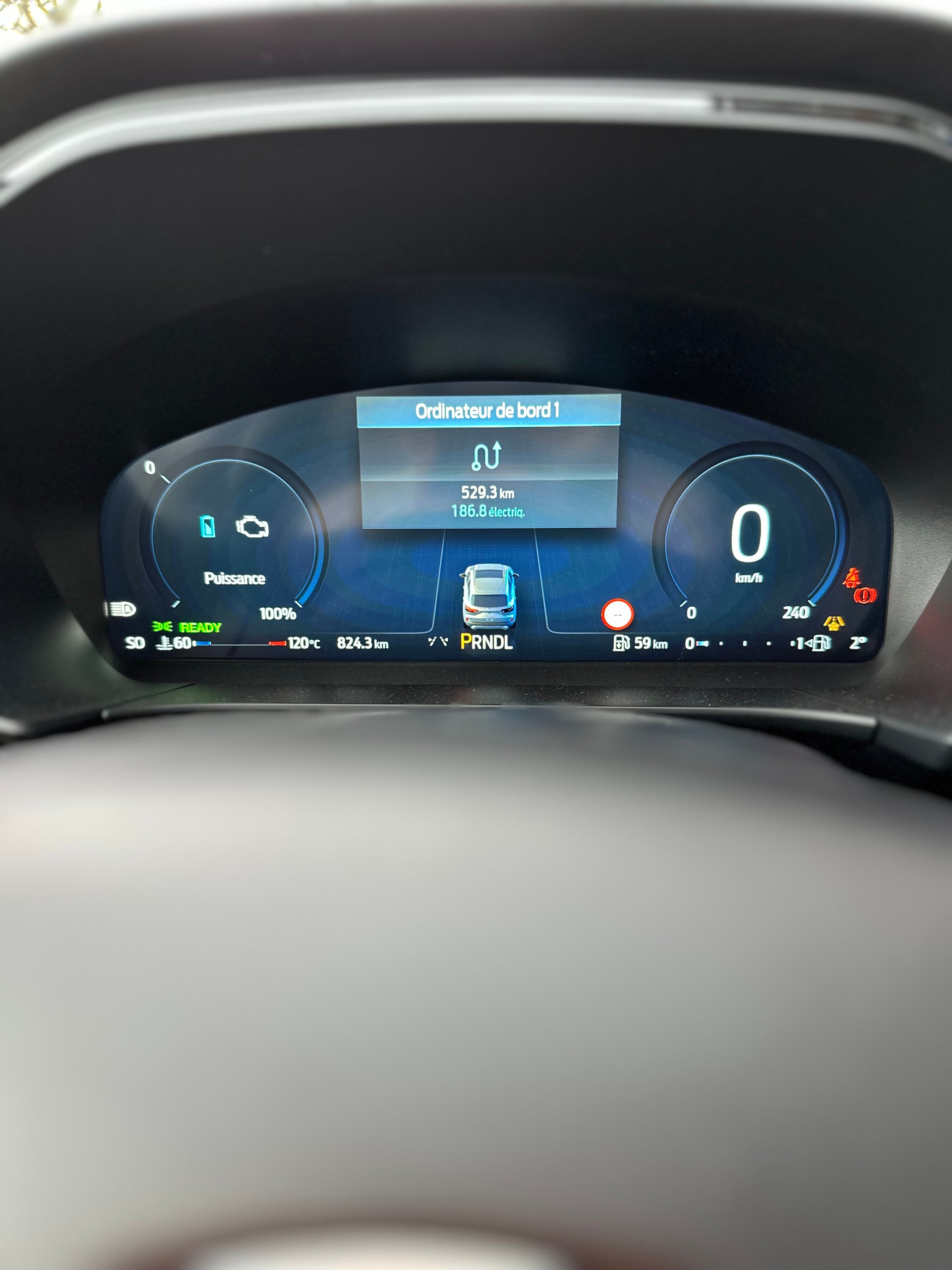 FORD Kuga 2.5 PHEV ST-Line X FWD-image-5