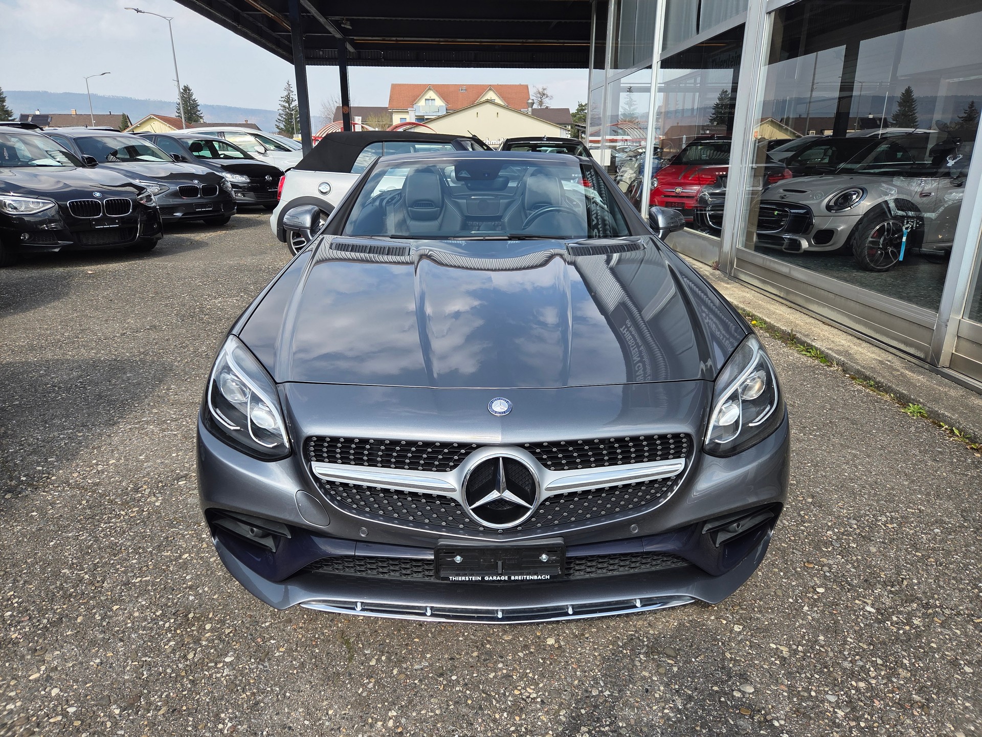 MERCEDES-BENZ SLC 200 AMG Line 9G-Tronic-showroom-element-2