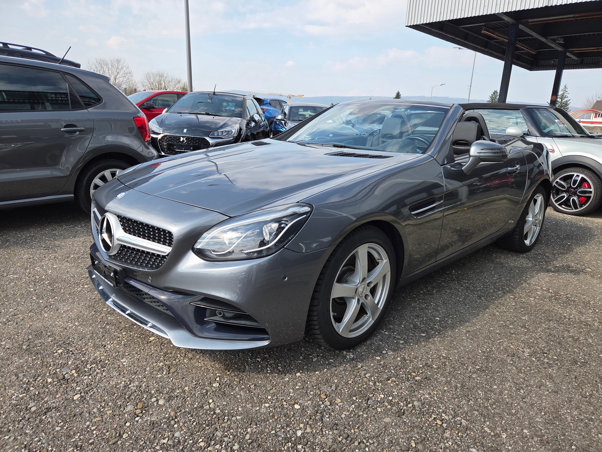 MERCEDES-BENZ SLC 200 AMG Line 9G-Tronic-showroom-element-3