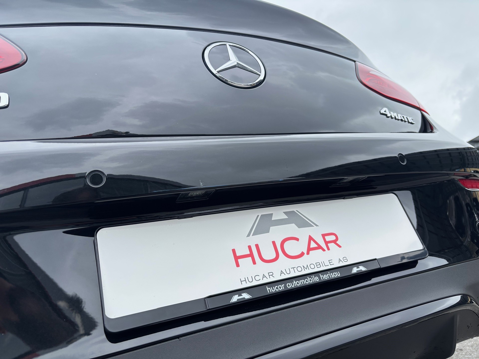 MERCEDES-BENZ E 450 Coupé 4Matic AMG Line-image-15