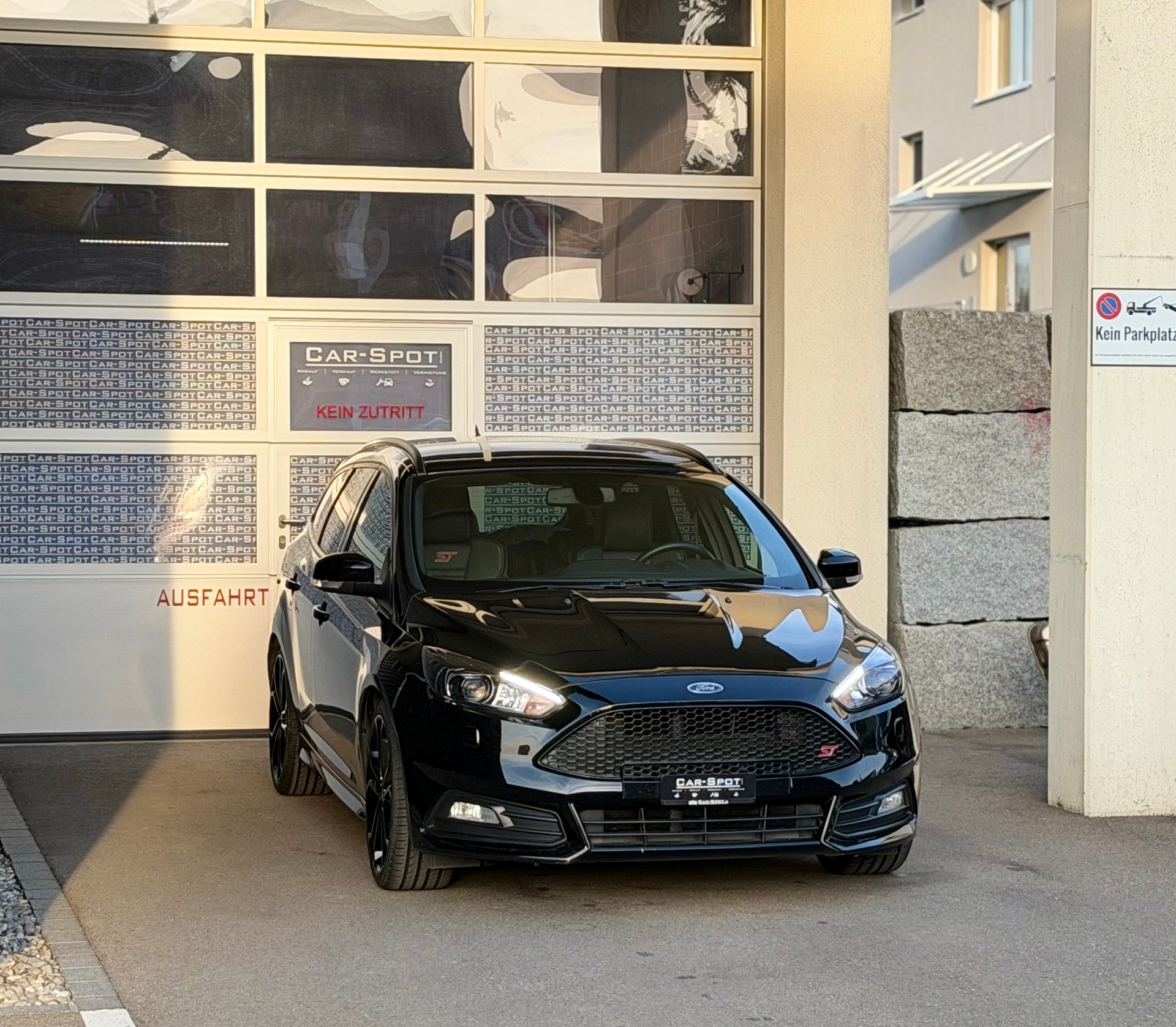 FORD Focus 2.0 TDCi ST3 Powershift-showroom-element-2