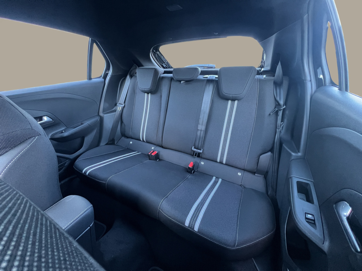 OPEL Corsa 1.2 T Hybrid Viva-image-16