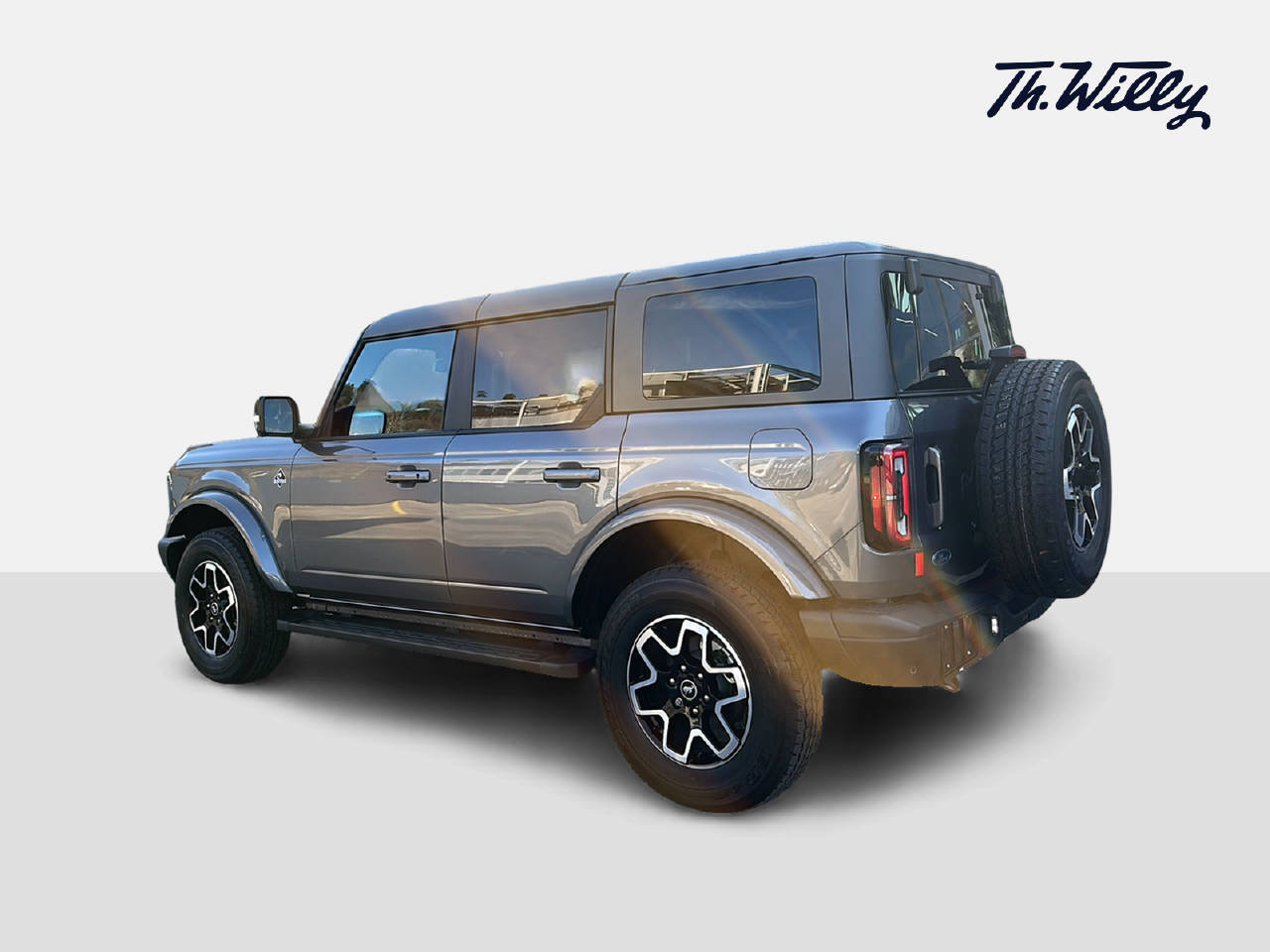 FORD Bronco 2.7 V6 Outer Banks-showroom-element-3