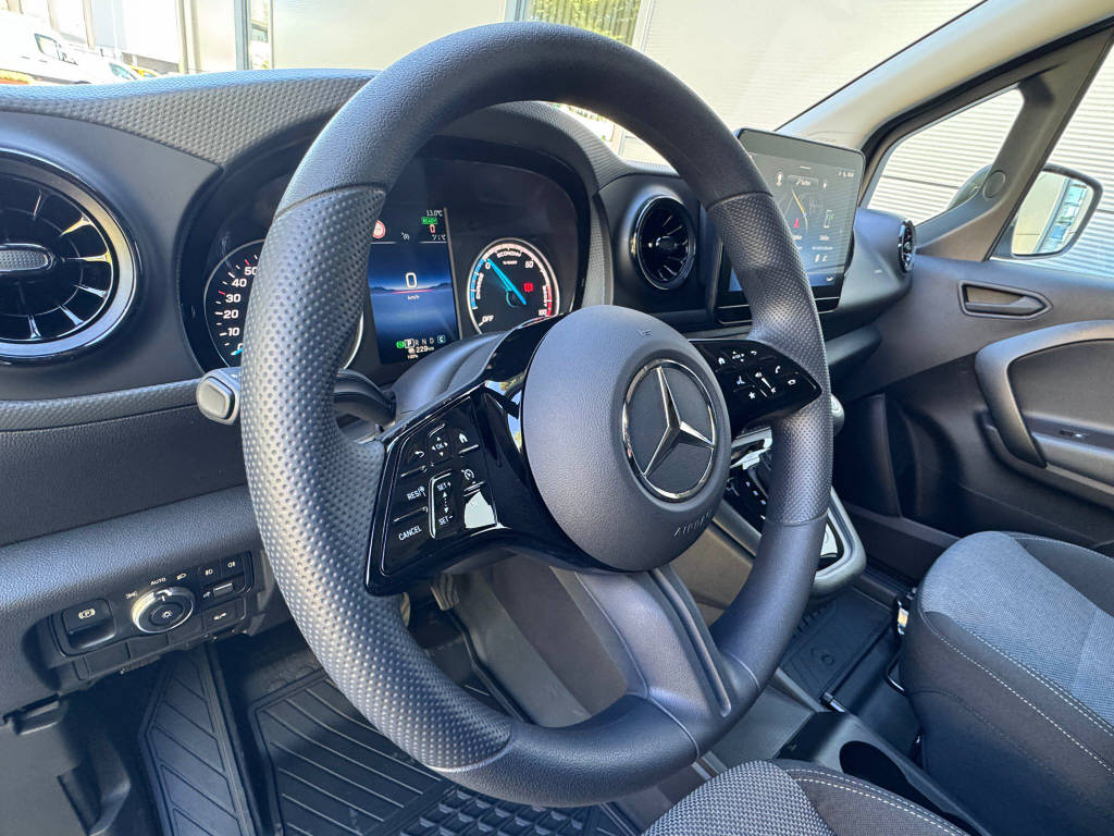 MERCEDES-BENZ eCitan Kasten Pro S Worker 45 kWh-image-11
