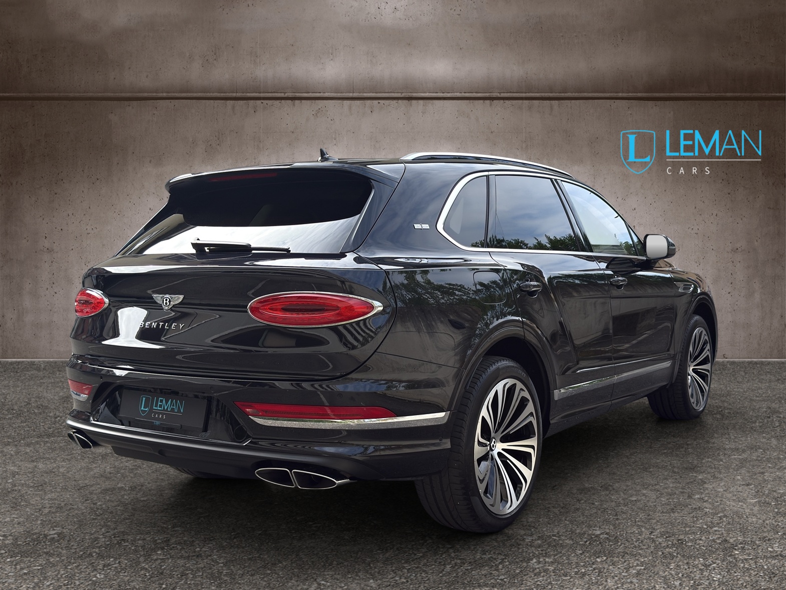 BENTLEY Bentayga V8 First Edition-image-4