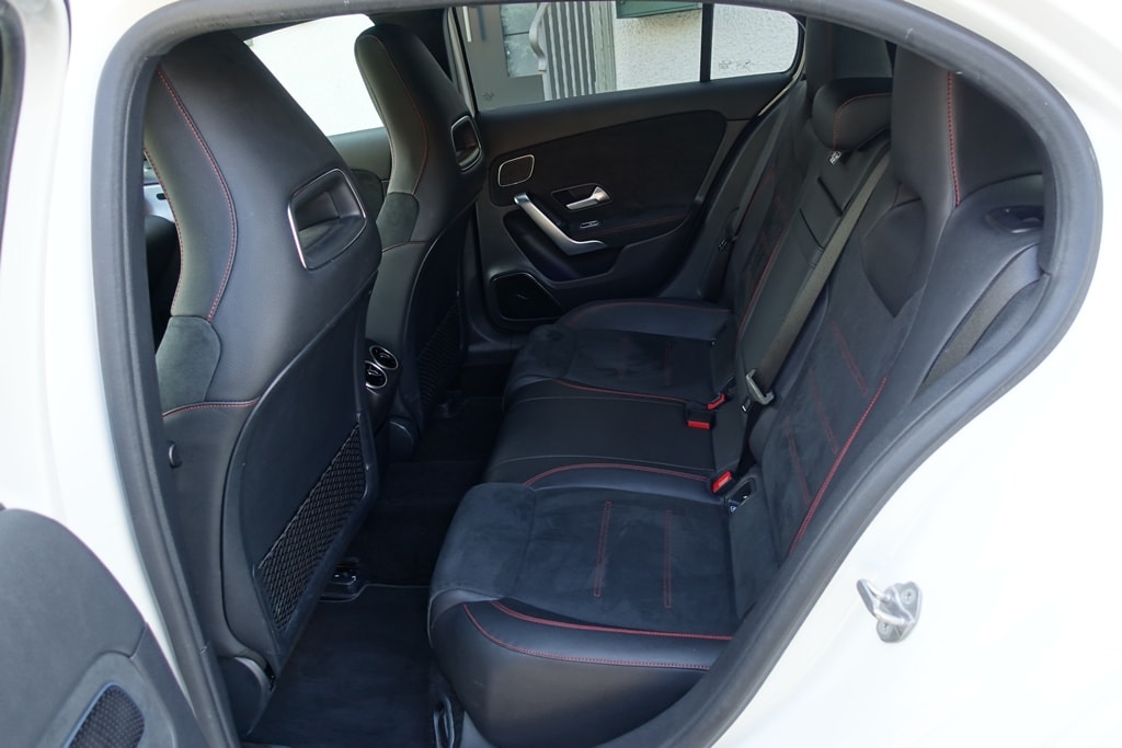 MERCEDES-BENZ A 250e AMG Line 8G-DCT-image-7