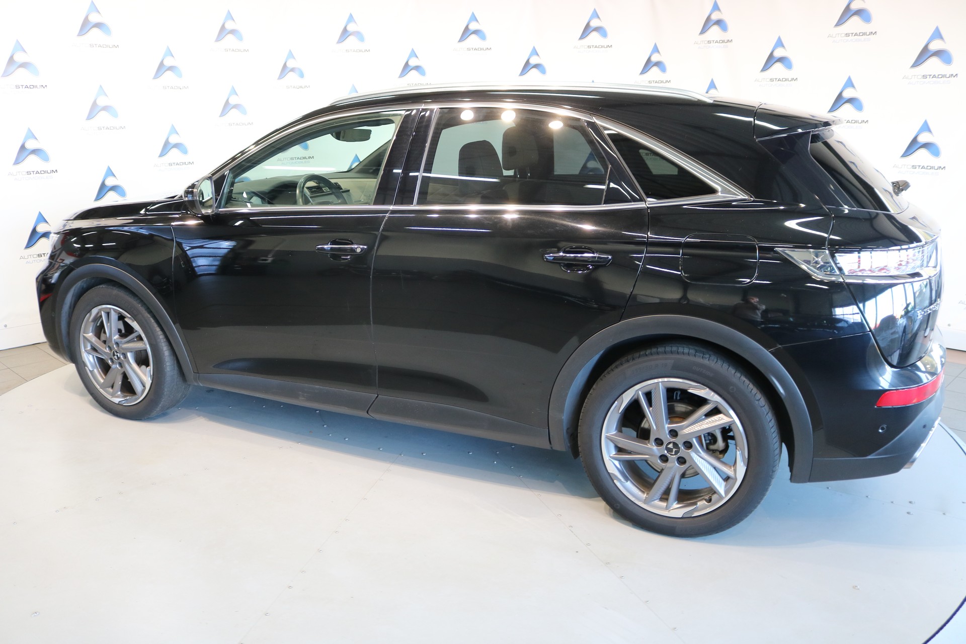 DS AUTOMOBILES DS 7 Crossback E-Tense 300 4x4 RIVOLI-image-13