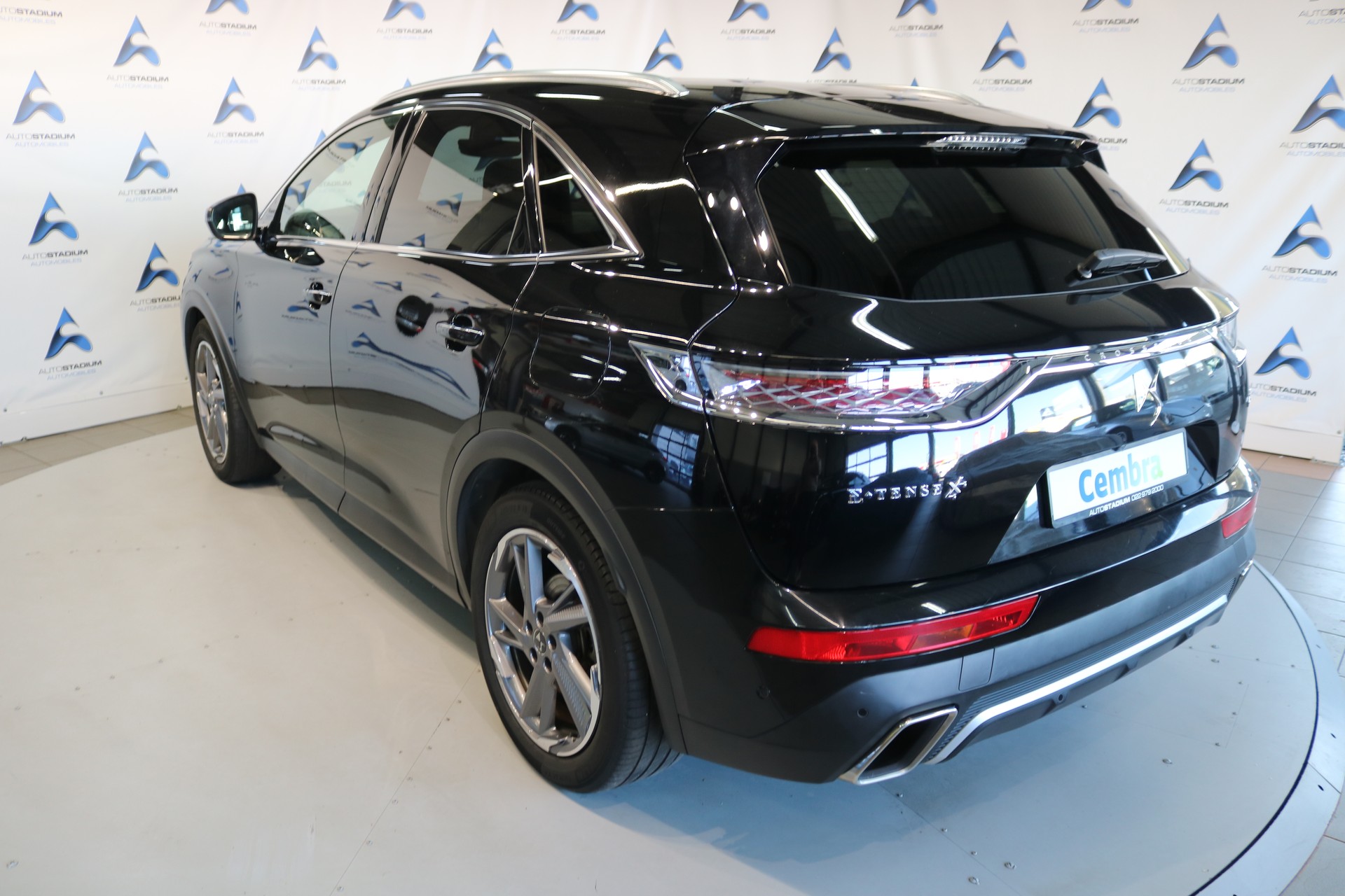 DS AUTOMOBILES DS 7 Crossback E-Tense 300 4x4 RIVOLI-image-15