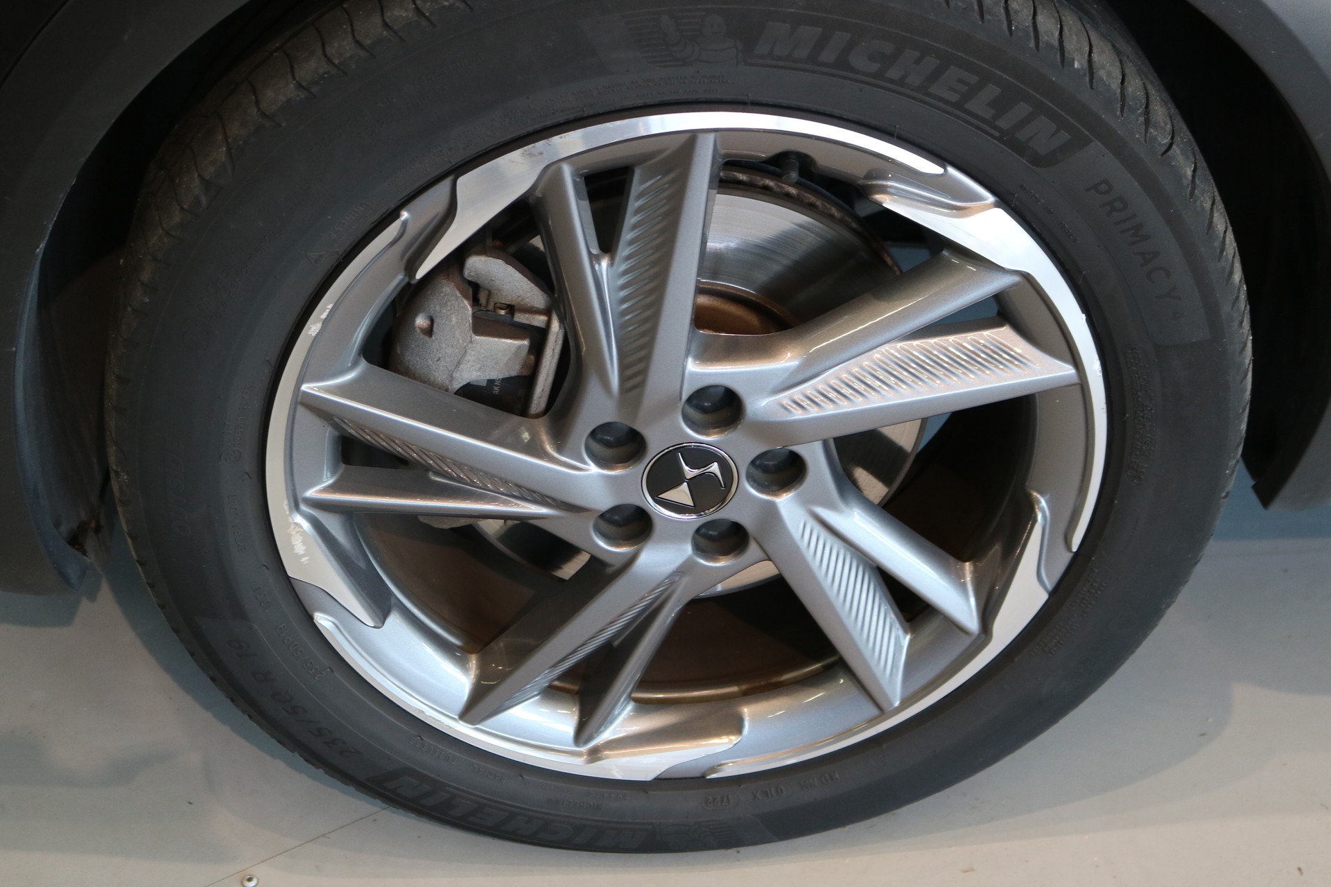 DS AUTOMOBILES DS 7 Crossback E-Tense 300 4x4 RIVOLI-image-25
