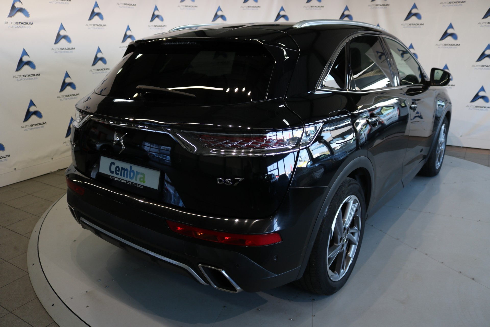 DS AUTOMOBILES DS 7 Crossback E-Tense 300 4x4 RIVOLI-image-18