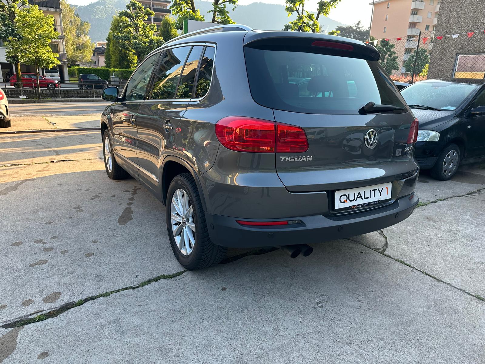 VW Tiguan 2.0 TSI Track&Style 4Motion DSG-image-2