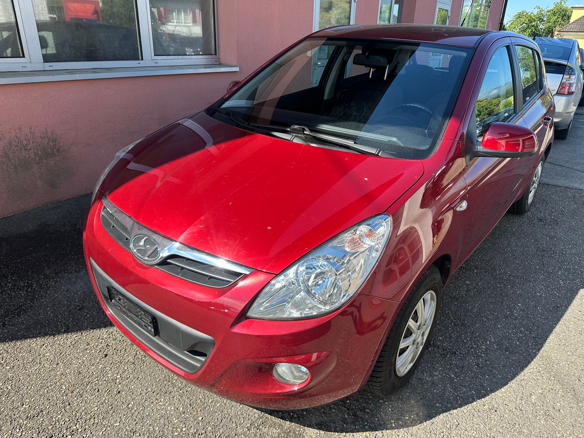 HYUNDAI i20 1.4 Style-image-1