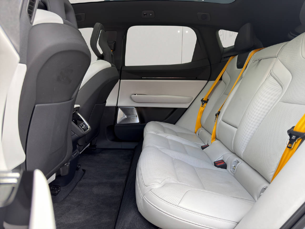 POLESTAR 3 Long Range Dual Motor Performance-image-10