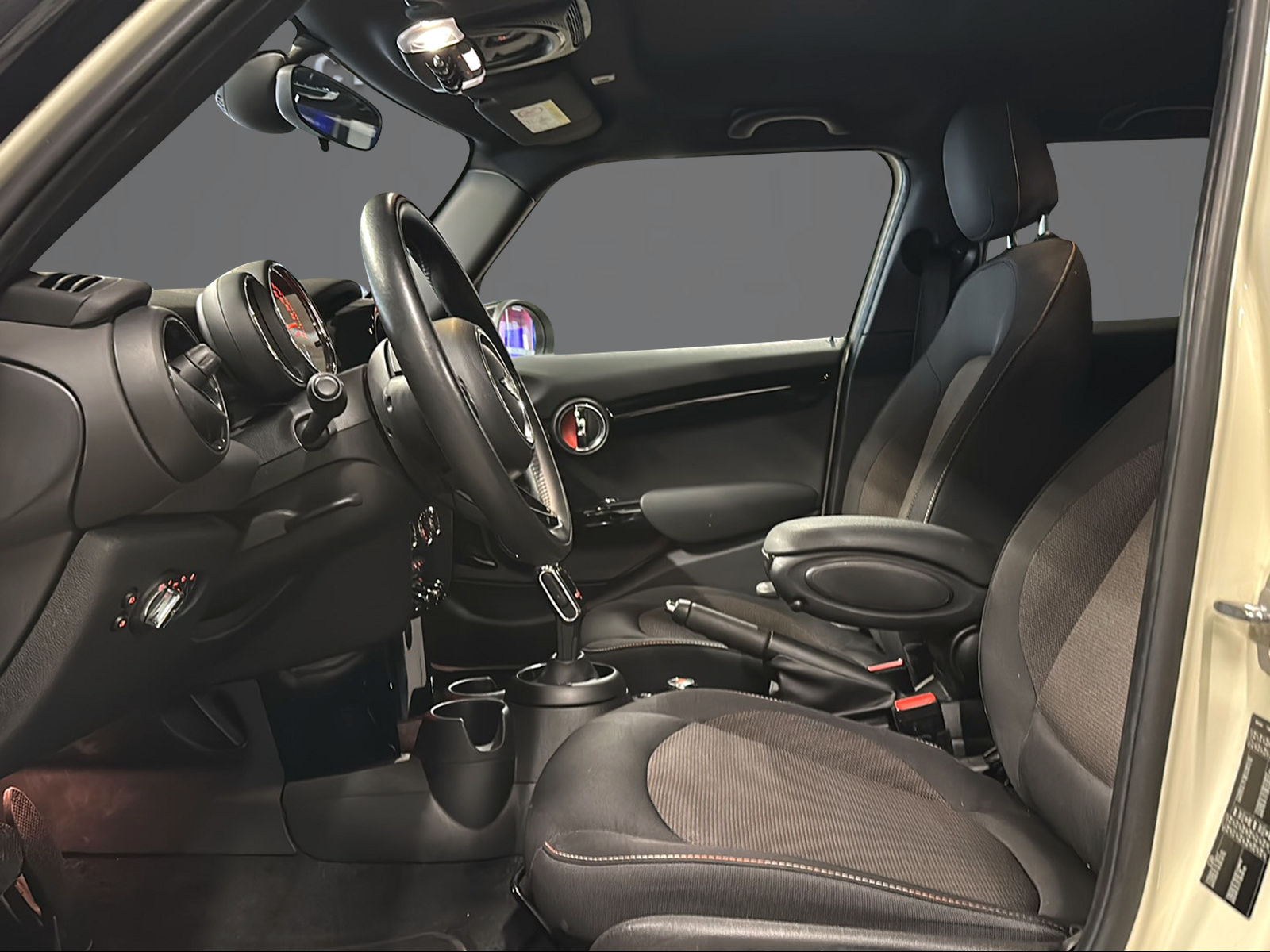 MINI Cooper Blackyard Steptronic DKG-image-9
