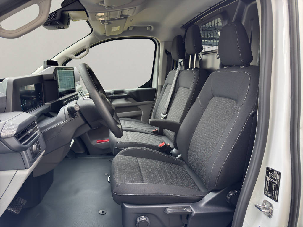 FORD Transit Custom Van 320 L1 2.0 EcoBlue 170PS 4WD-image-17