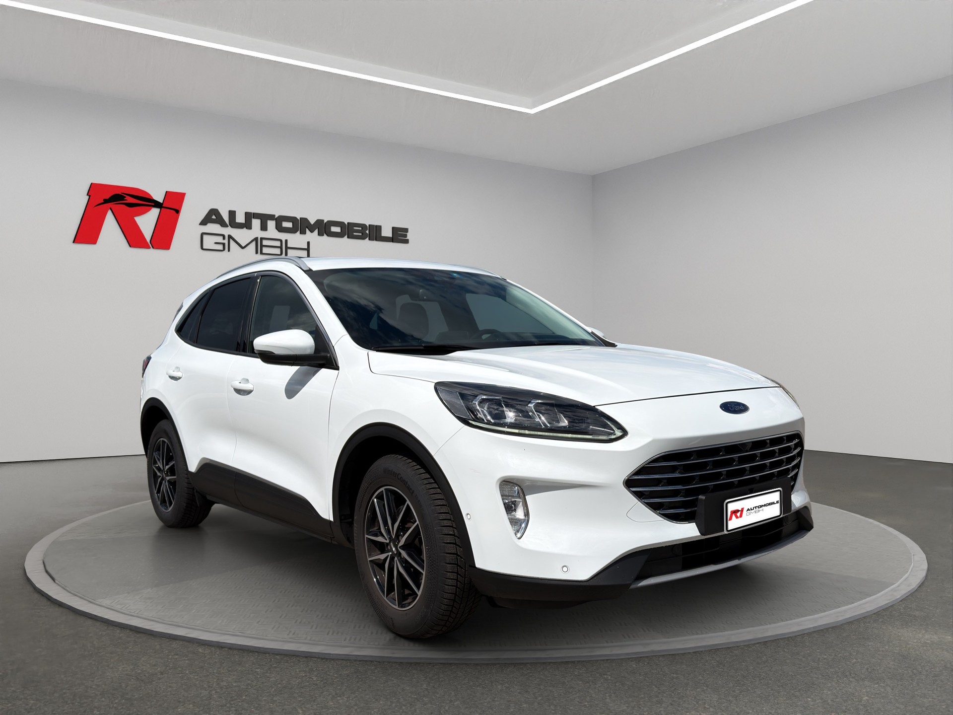 FORD Kuga 2.0 TDCi EcoBlue Titanium 4WD-showroom-element-2