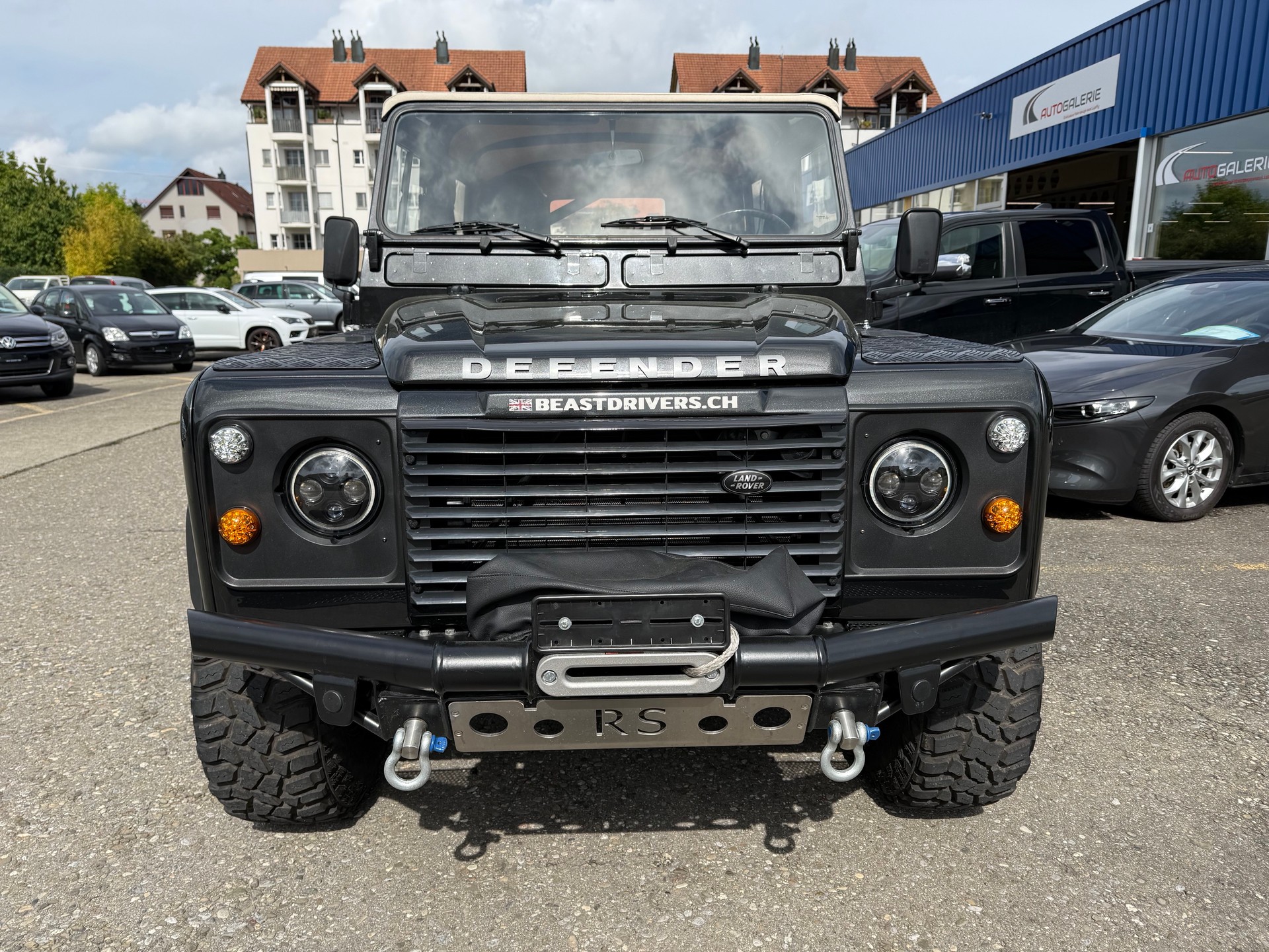 LAND ROVER Defender 110 3.5 V8-image-1