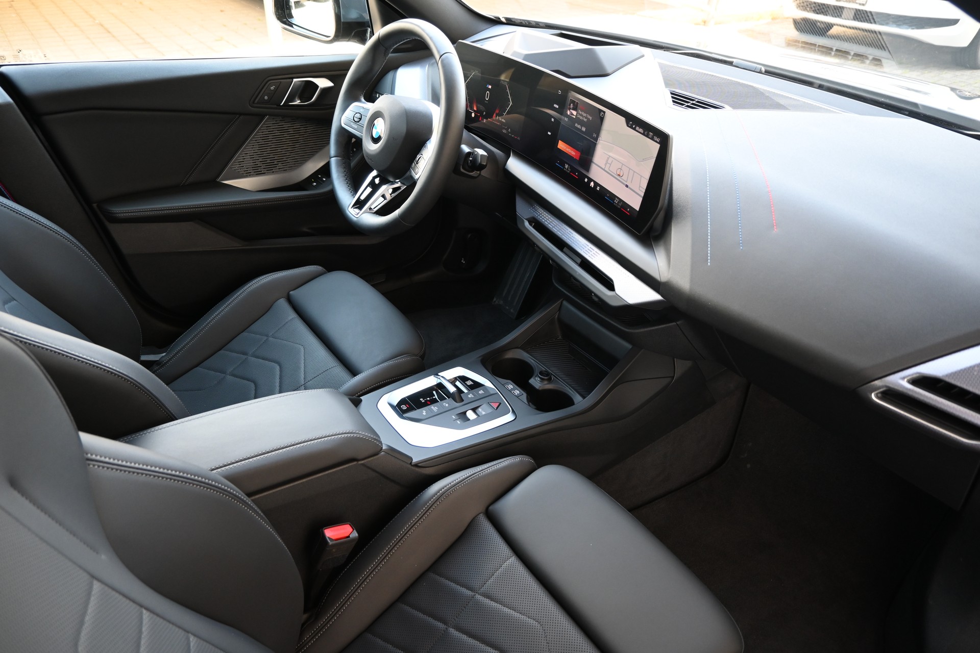 BMW 220 Gran Coupé 48V M Sport Pro Steptronic-image-12