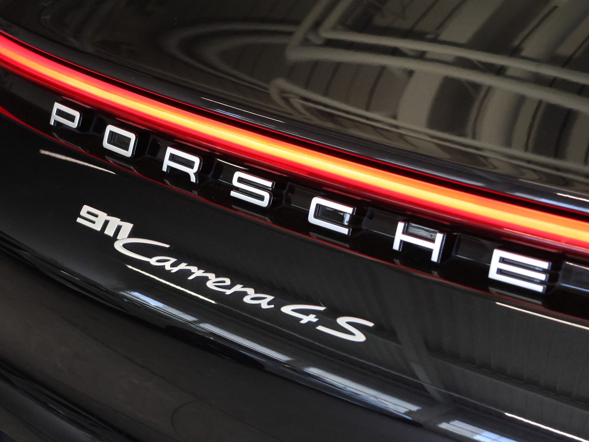 PORSCHE 911 Carrera 4S Cabriolet PDK *Sport Chrono* *Sportabgassanlage* *Leder Packet*-image-13