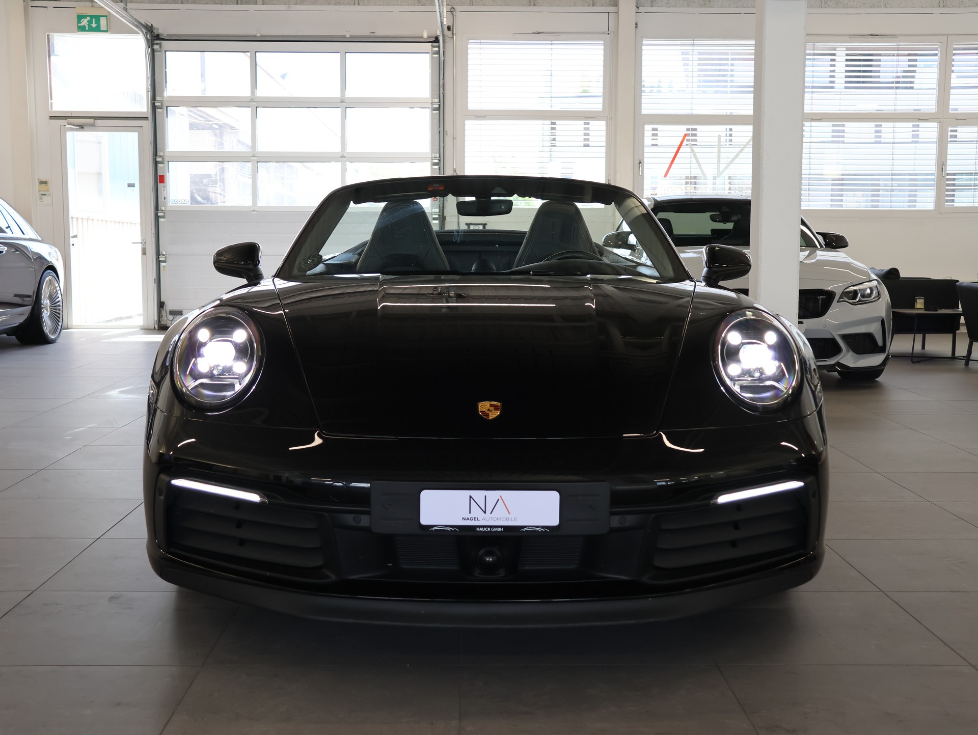 PORSCHE 911 Carrera 4S Cabriolet PDK *Sport Chrono* *Sportabgassanlage* *Leder Packet*-showroom-element-3