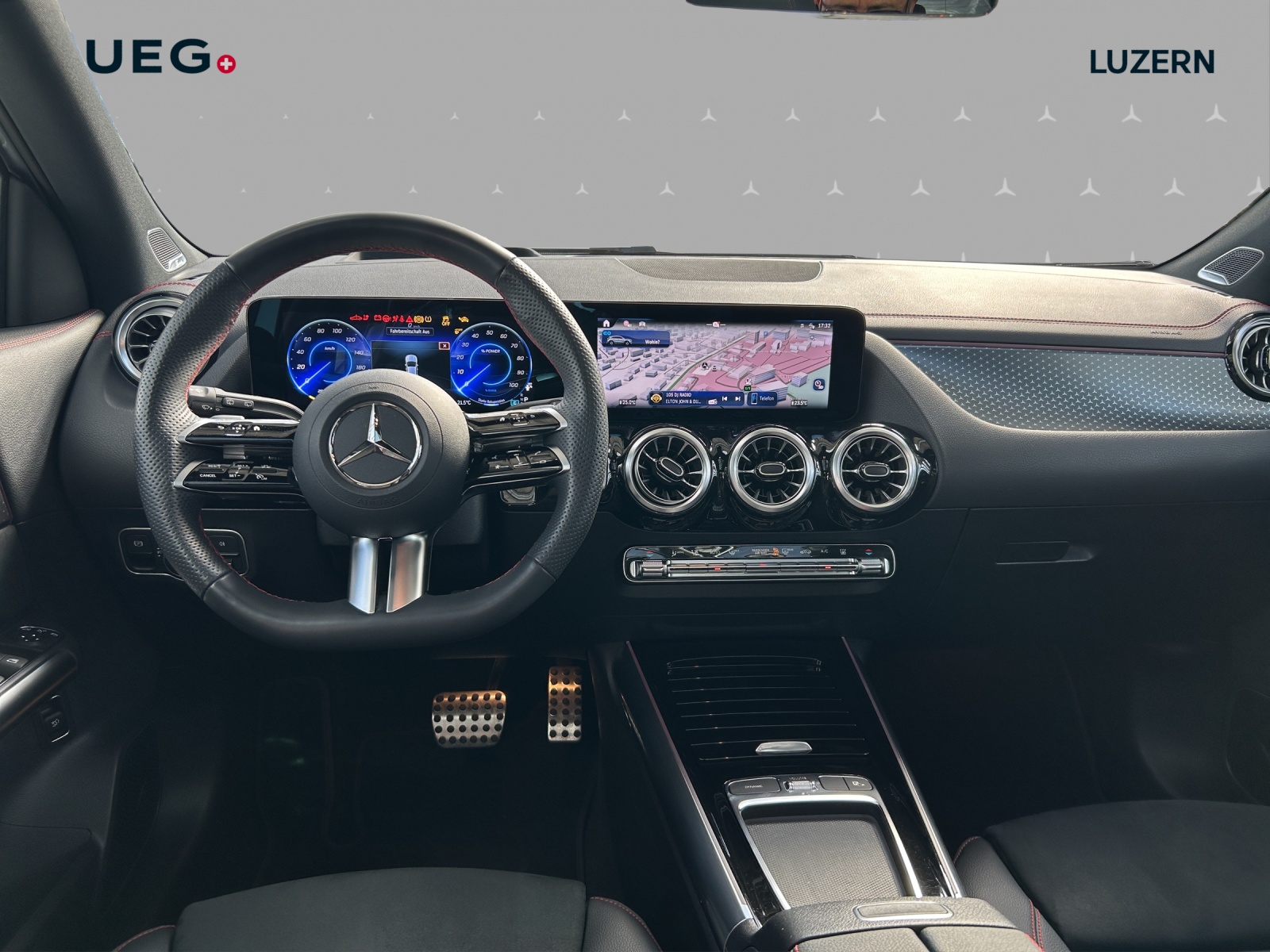 MERCEDES-BENZ EQA 350 66,5 kWh 4Matic Swiss Star-image-10
