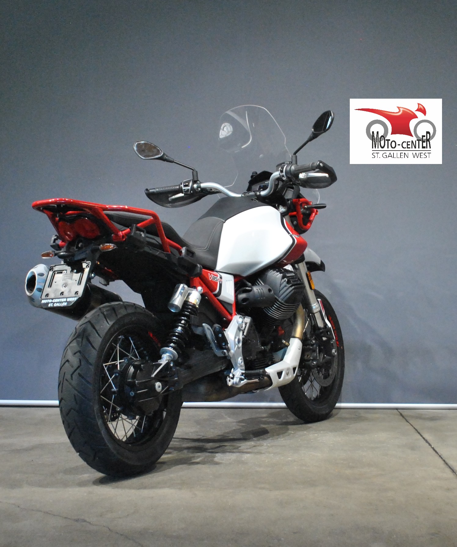 MOTO GUZZI V85 TT-image-4