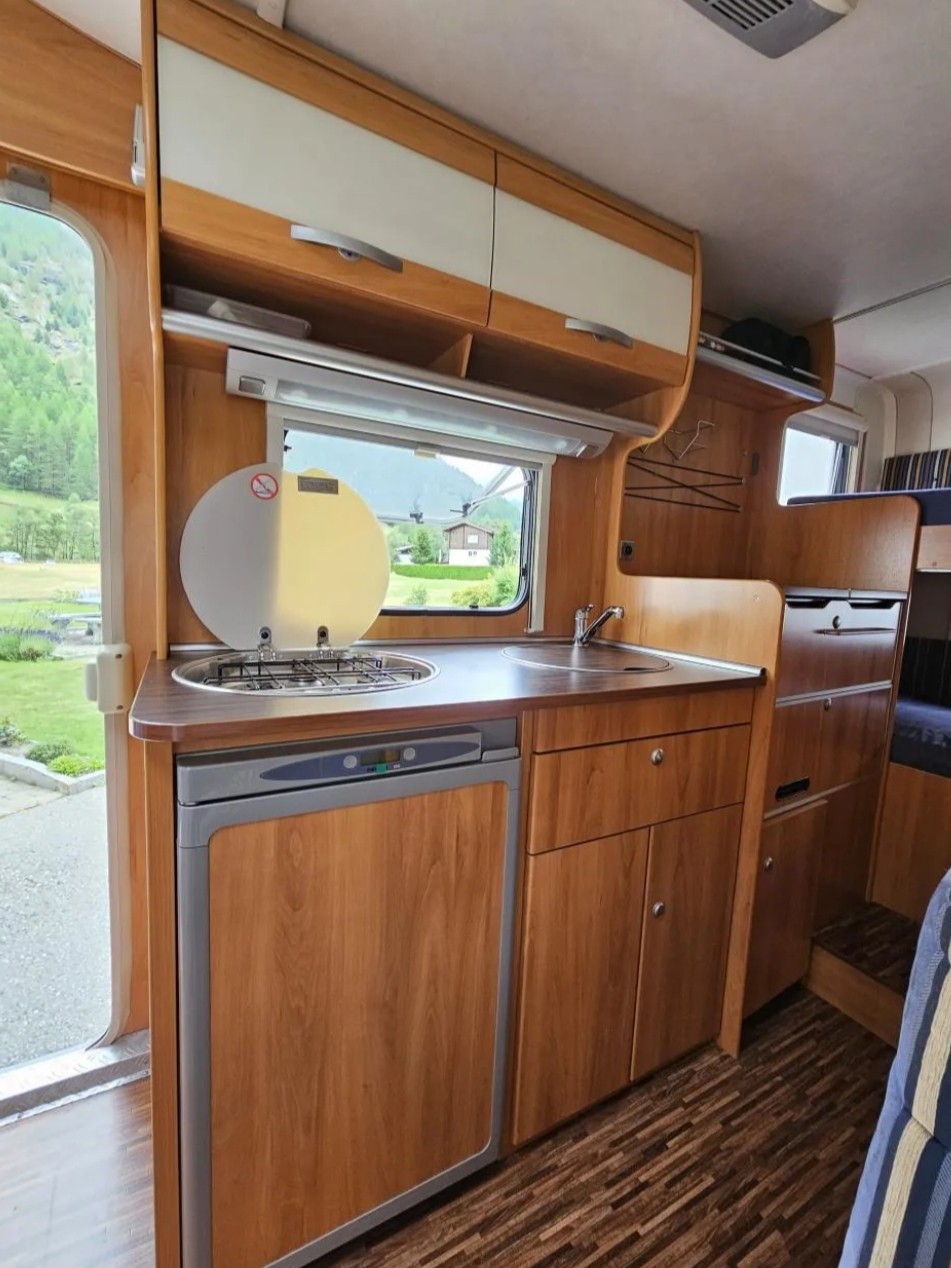 FORD C 622 CL Hymer-image-10