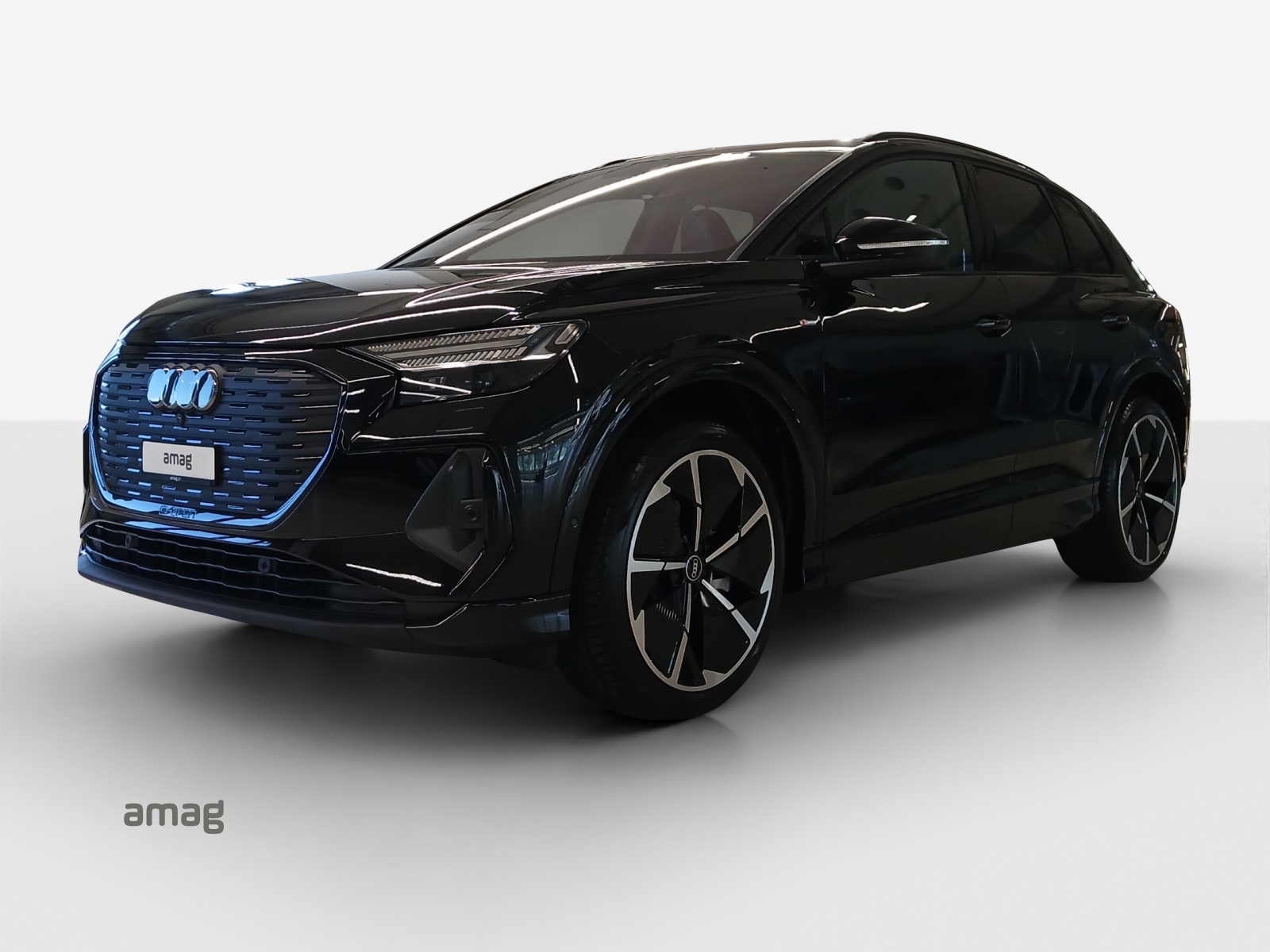 AUDI Q4 e-tron 45 Attraction quattro