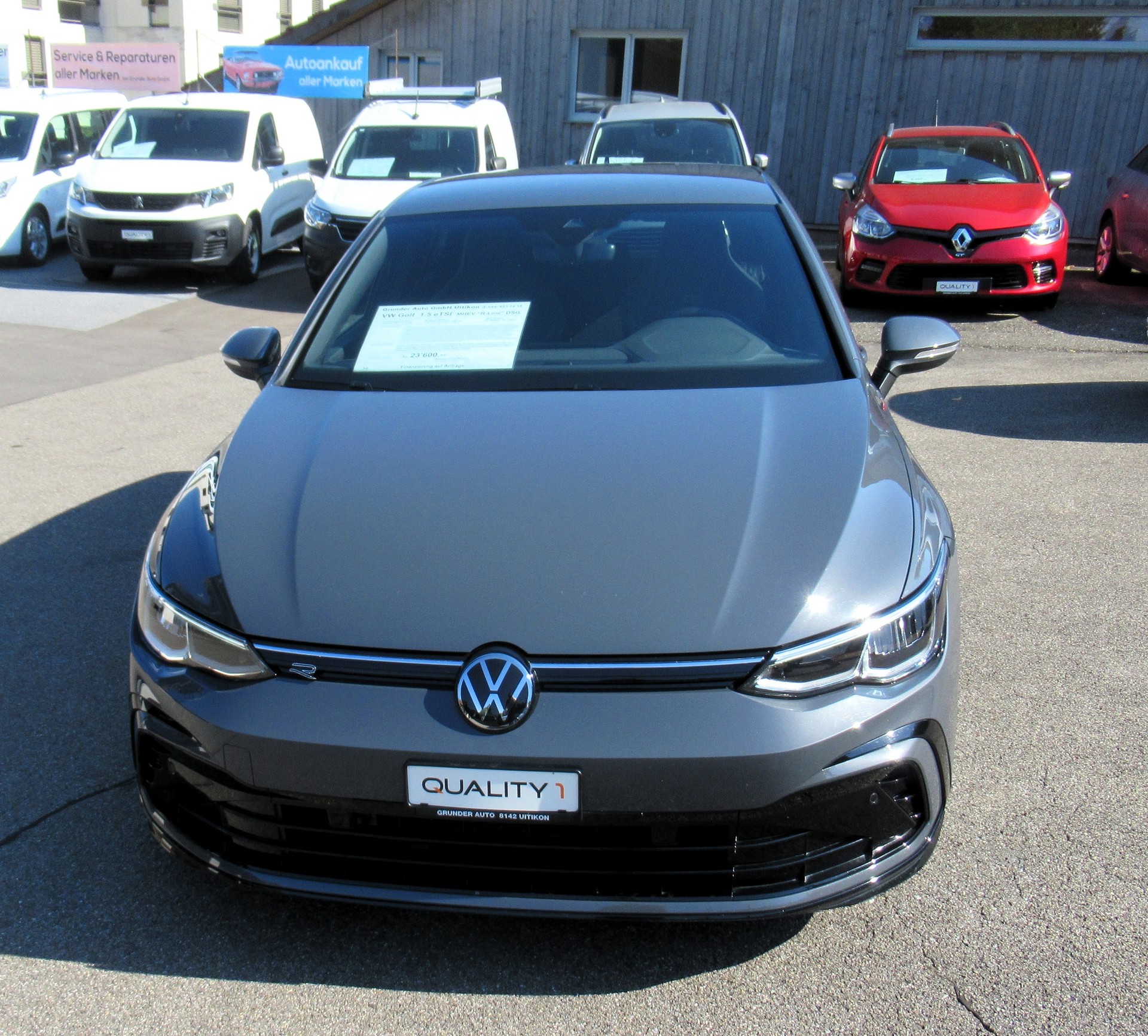 VW Golf 1.5 eTSI mHEV ACT R-Line DSG-showroom-element-1