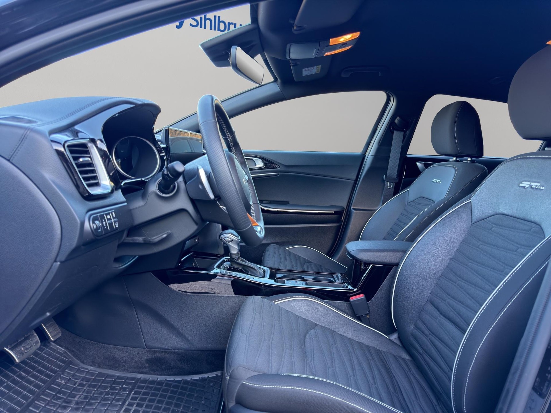 KIA ProCeed 1.5 T-GDi GT-Line-showroom-element-1