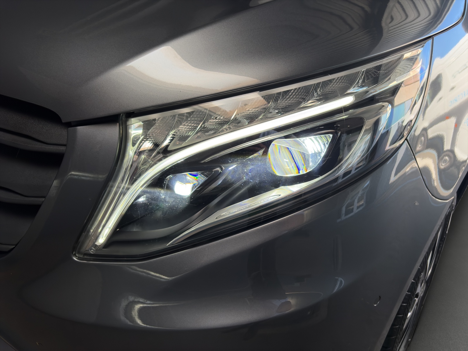 MERCEDES-BENZ Vito 116 CDI Lang Sel. Tourer Family 4Matic 9G-Tronic-image-14