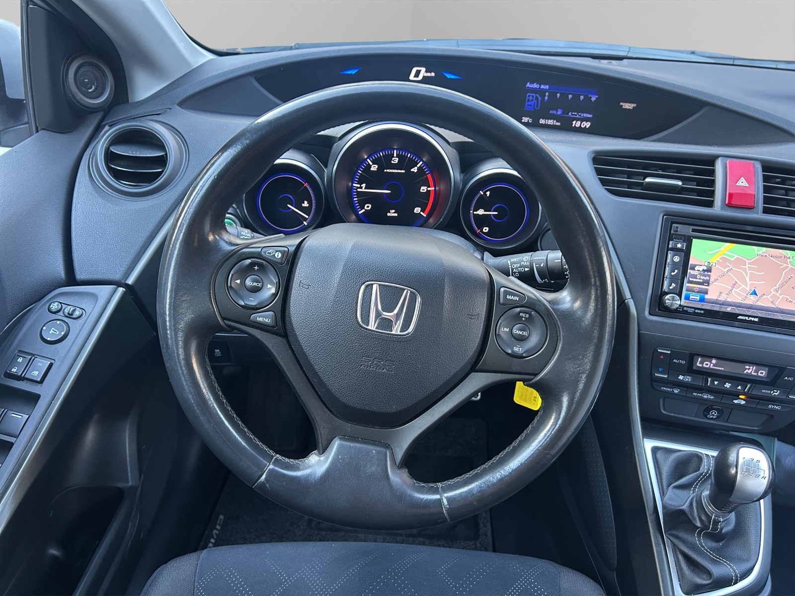 HONDA Civic 2.2i-DTEC Sport-image-16