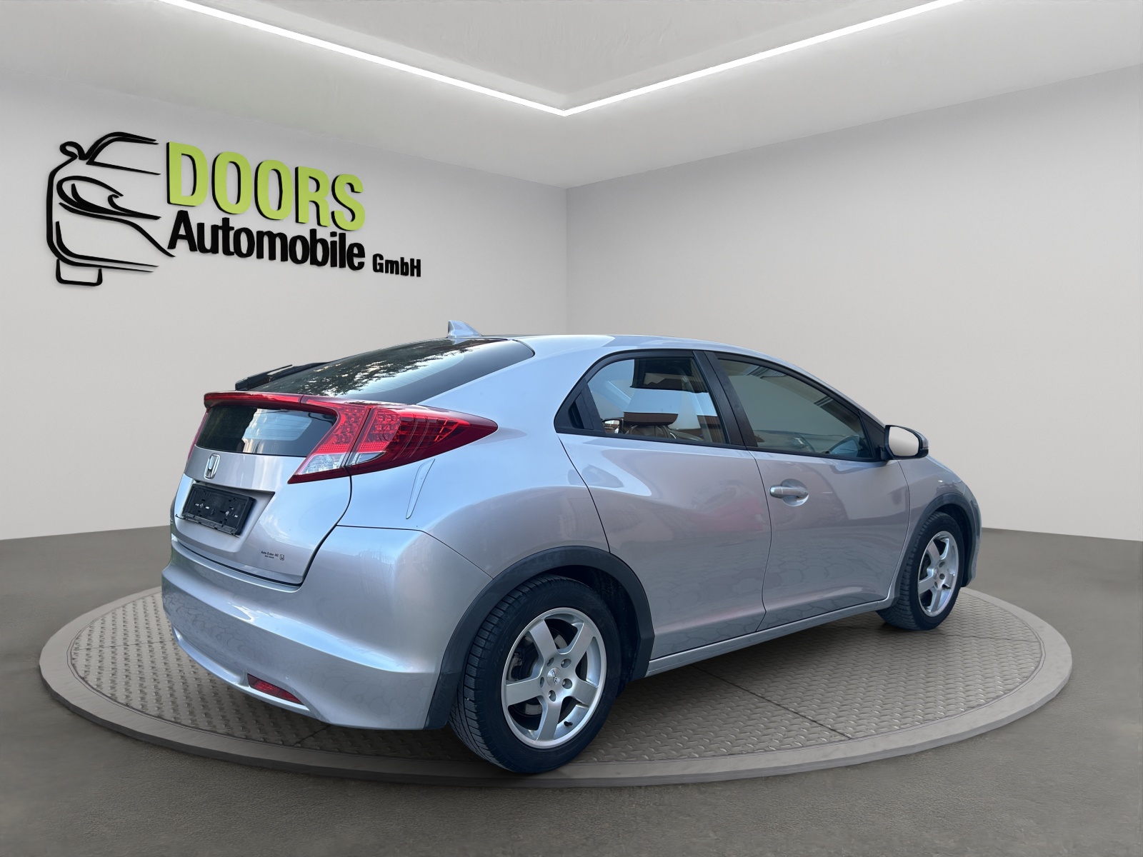HONDA Civic 2.2i-DTEC Sport-showroom-element-3