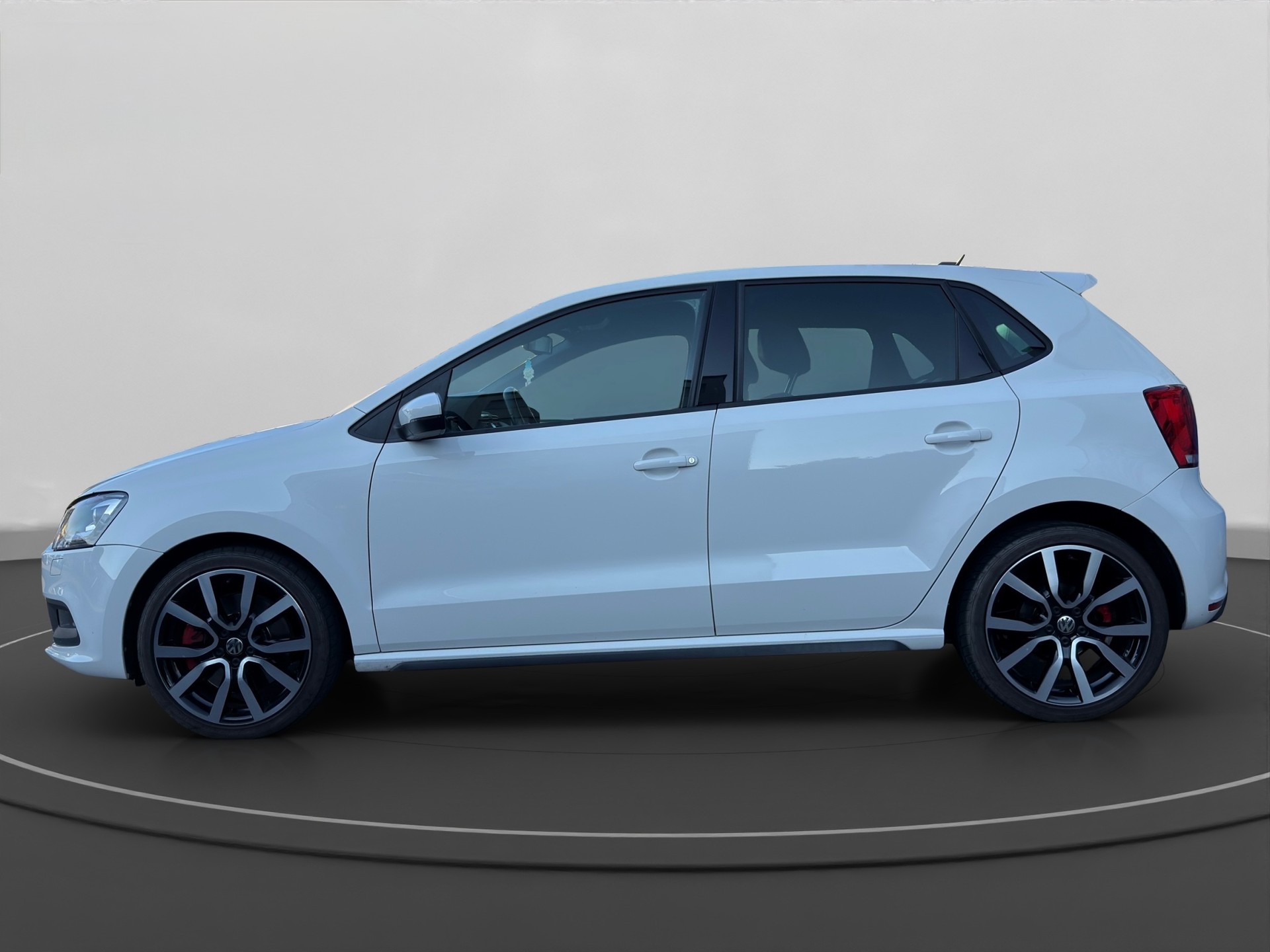 VW Polo 1.4 TSI GTI Carbon Edition DSG-showroom-element-1
