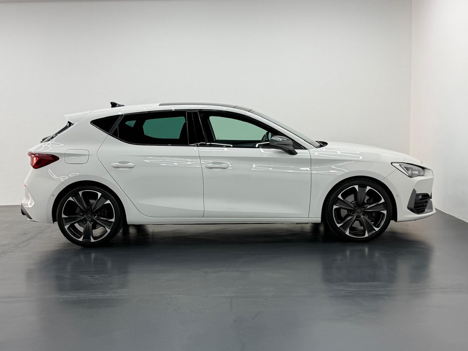 CUPRA LEON VZ 2.0 TSI DSG-image-3