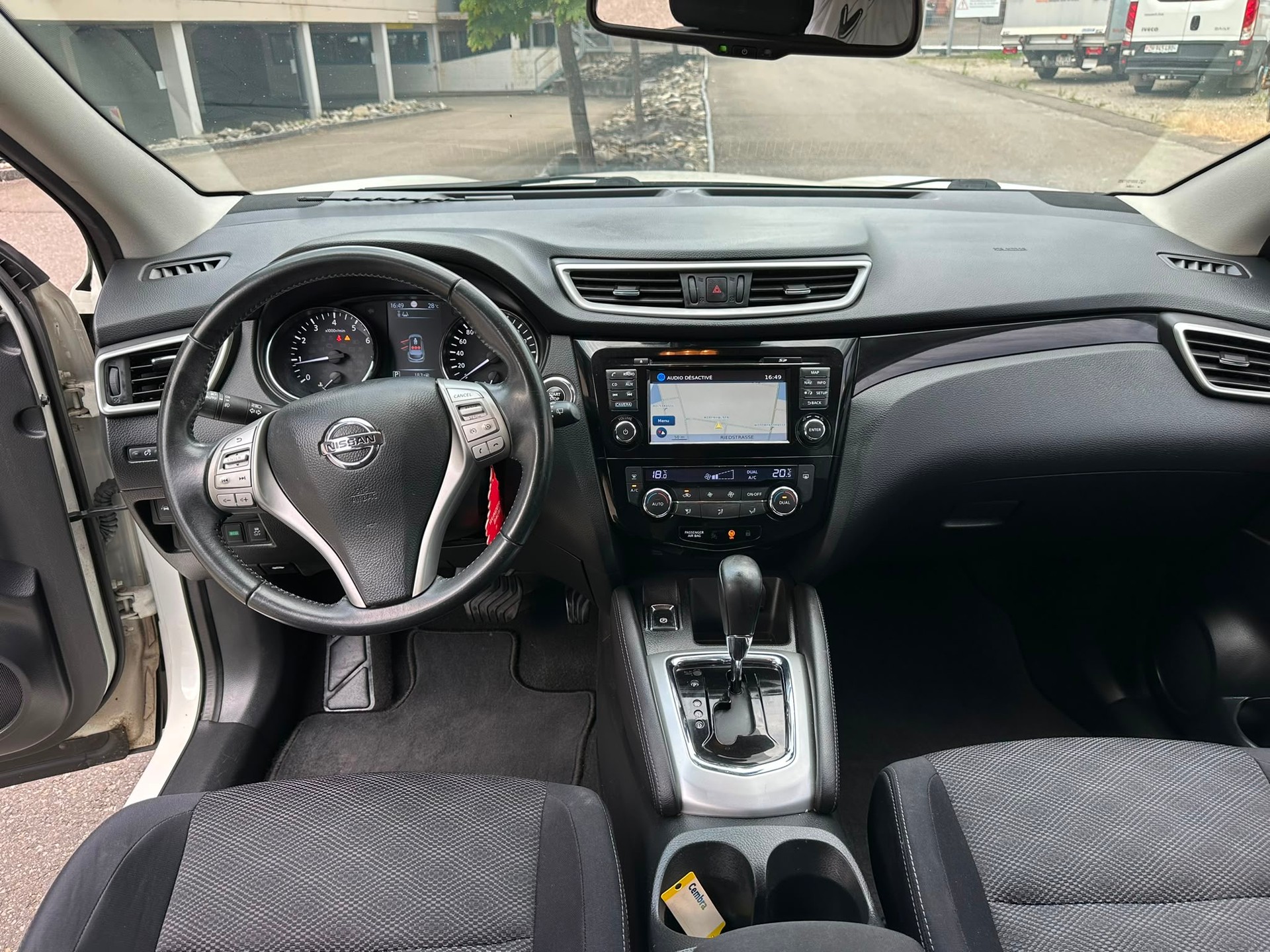 NISSAN Qashqai 1.2 DIG-T acenta Xtronic CVT-image-7