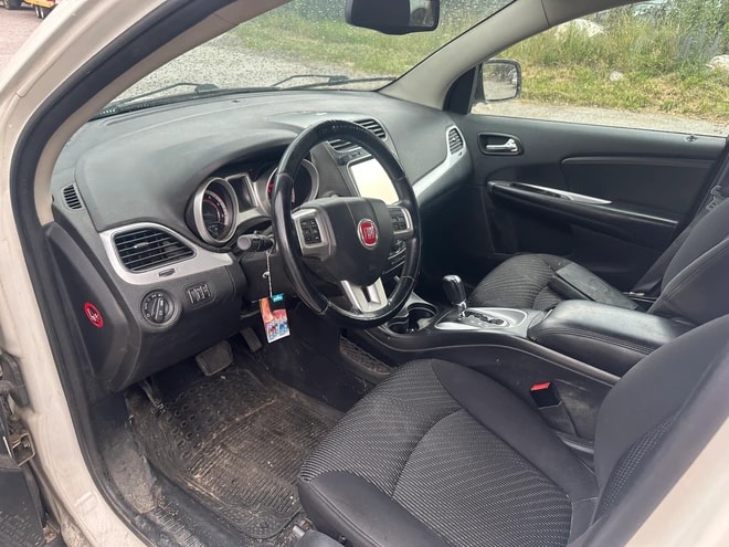 FIAT Freemont 2.0 MJ Lounge AWD Automat-image-3