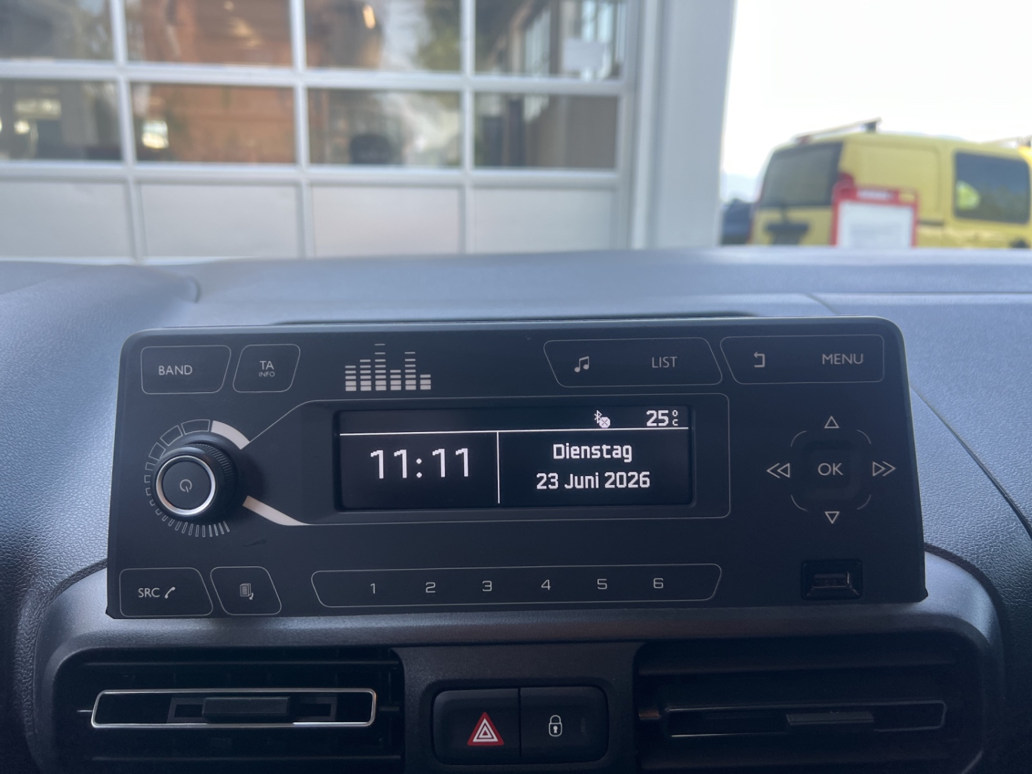 OPEL Combo Life XL 1.2 Edition S/S-image-14