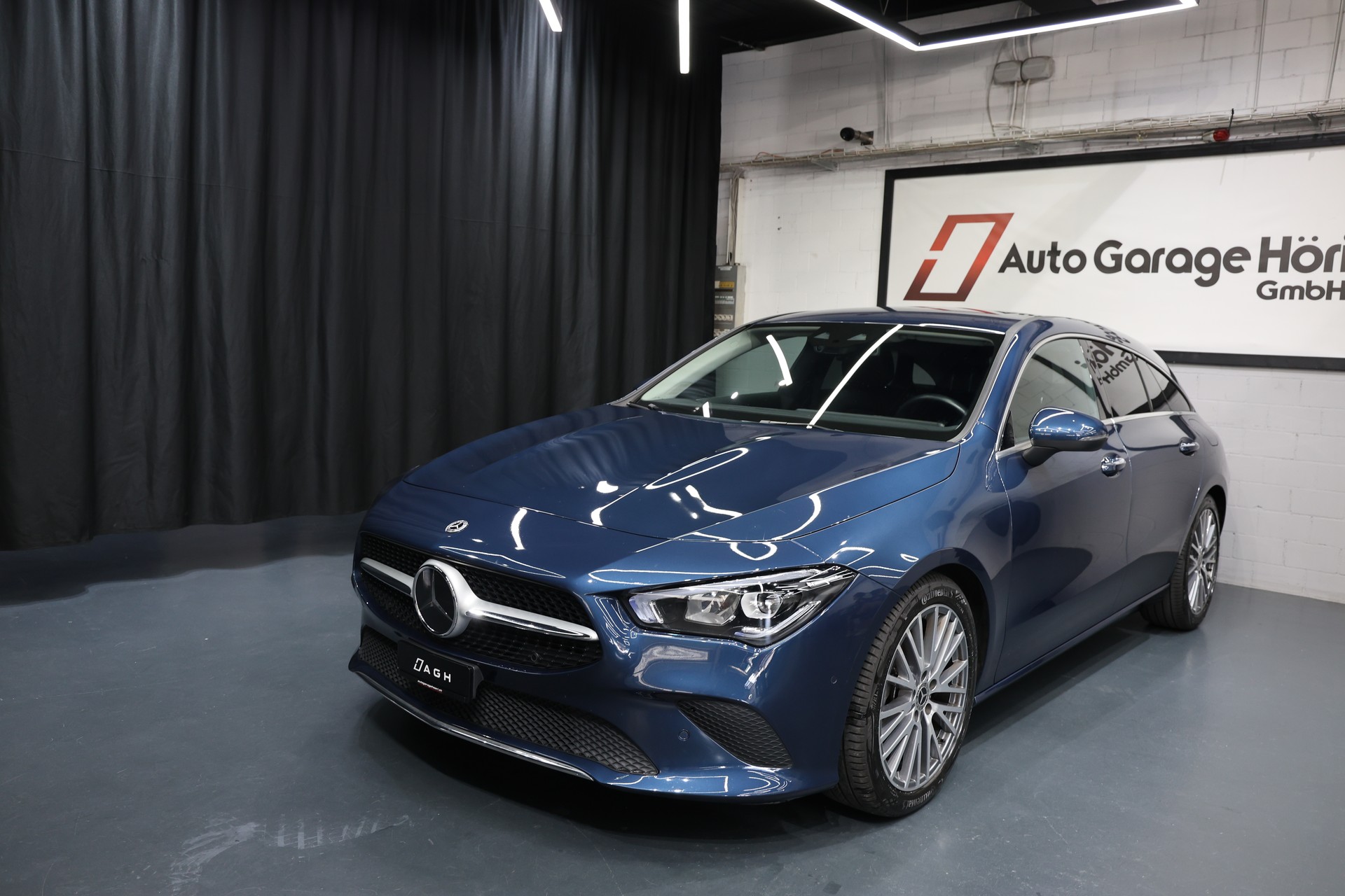 MERCEDES-BENZ CLA Shooting Brake 200 Progressive 7G-DCT-showroom-element-2