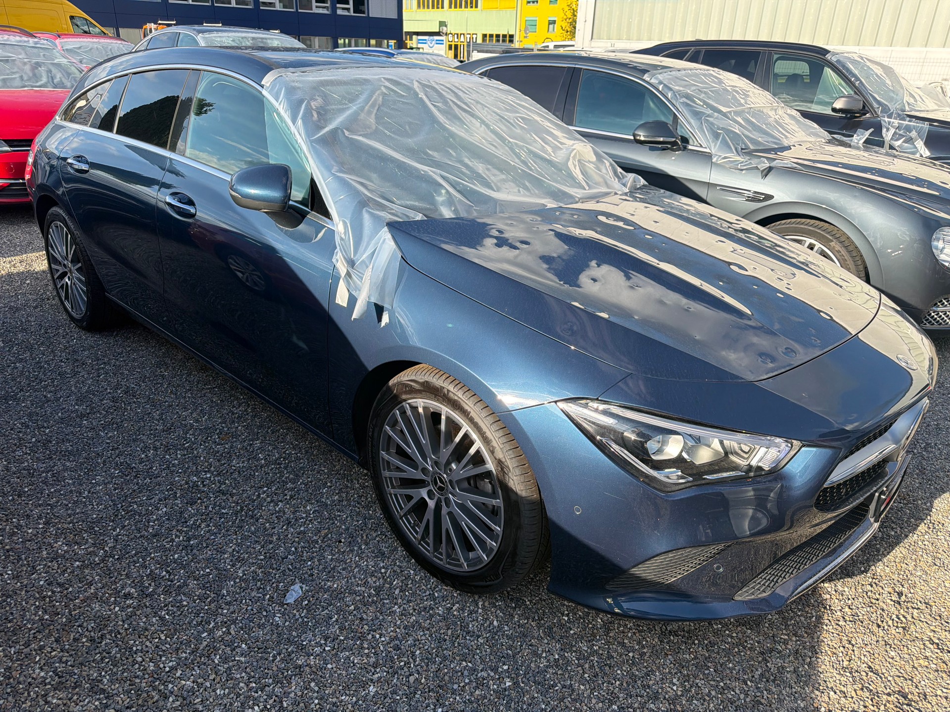 MERCEDES-BENZ CLA Shooting Brake 200 Progressive 7G-DCT-showroom-element-3