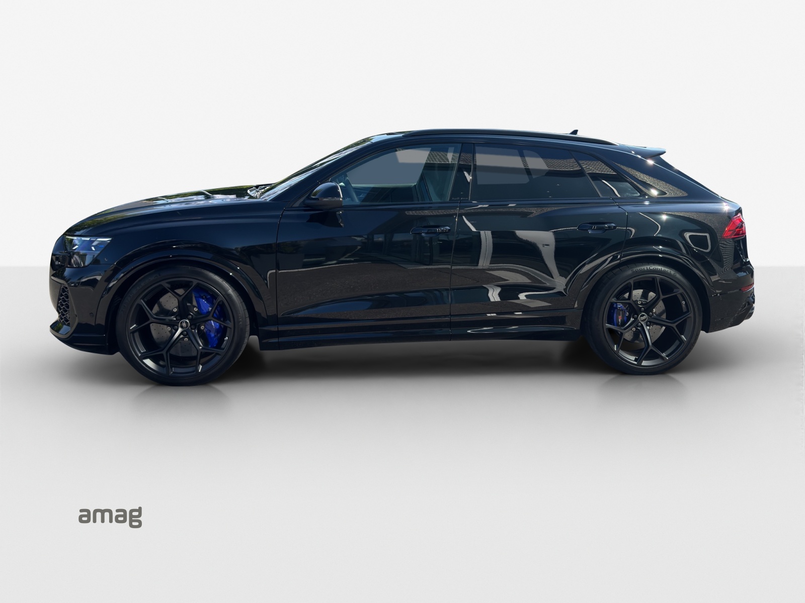 AUDI RSQ8 performance quattro-showroom-element-1