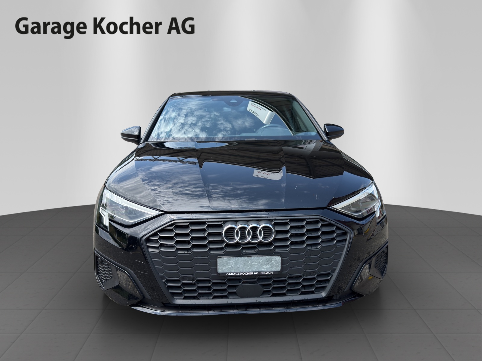 AUDI A3 Sportback 35 TFSI Attraction S-tronic-showroom-element-1