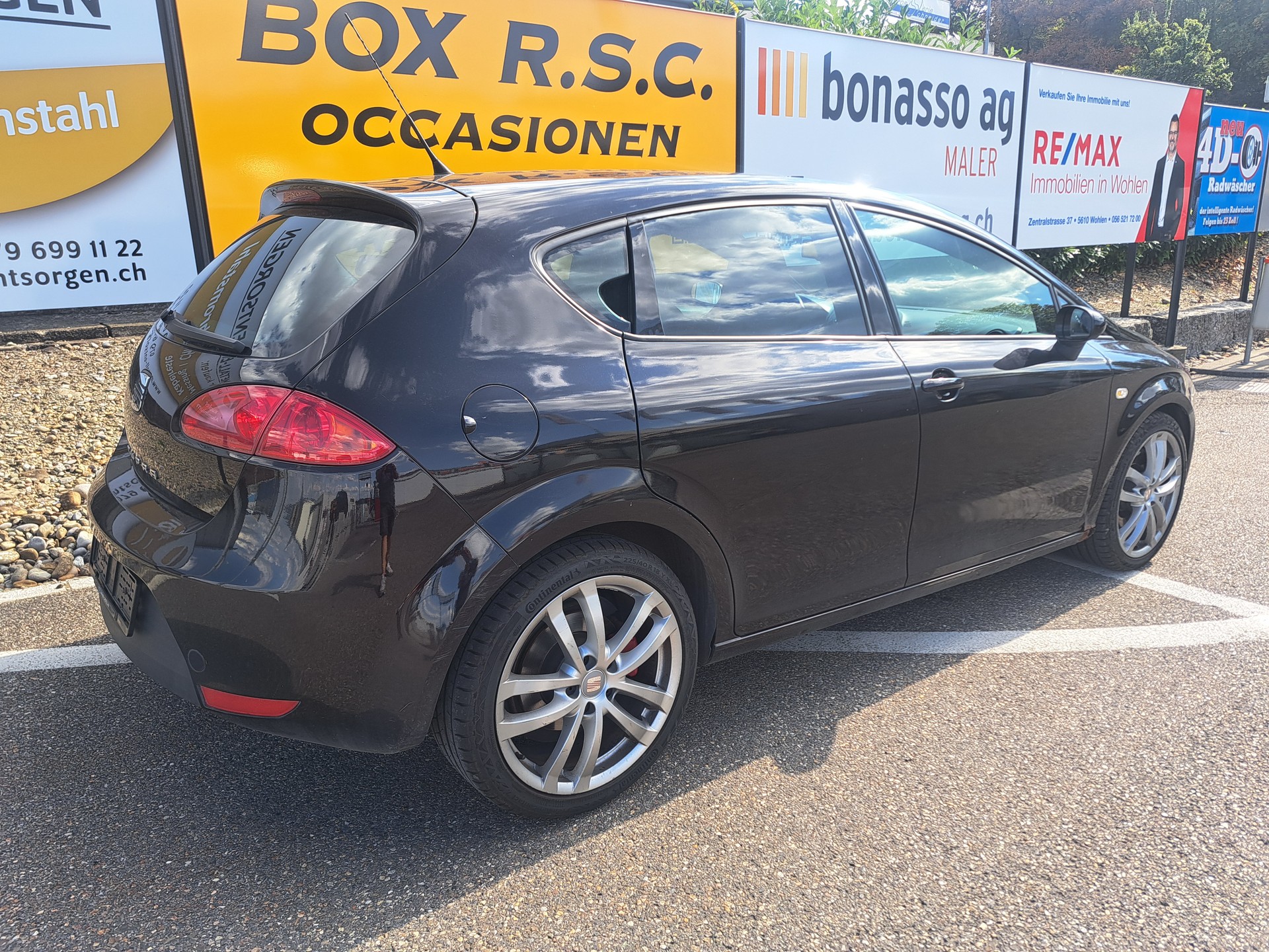 SEAT Leon 2.0 TSI Cupra-image-1