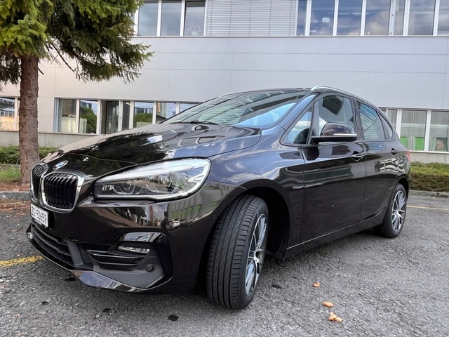 BMW 225i xDrive Active Tourer Steptronic Luxury Line