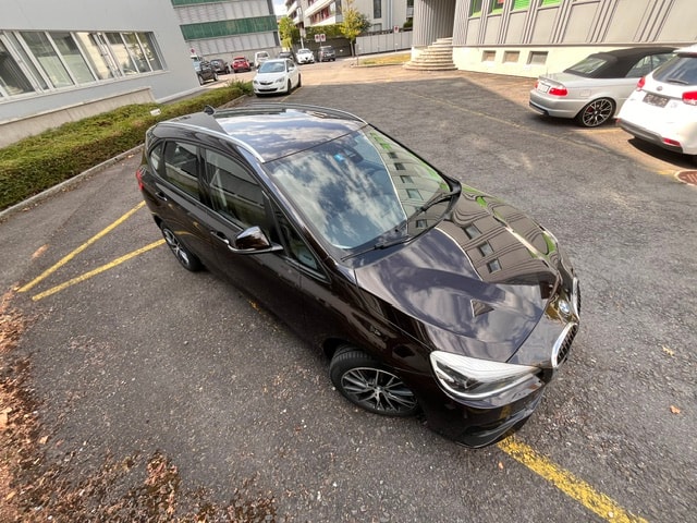 BMW 225i xDrive Active Tourer Steptronic Luxury Line-image-22