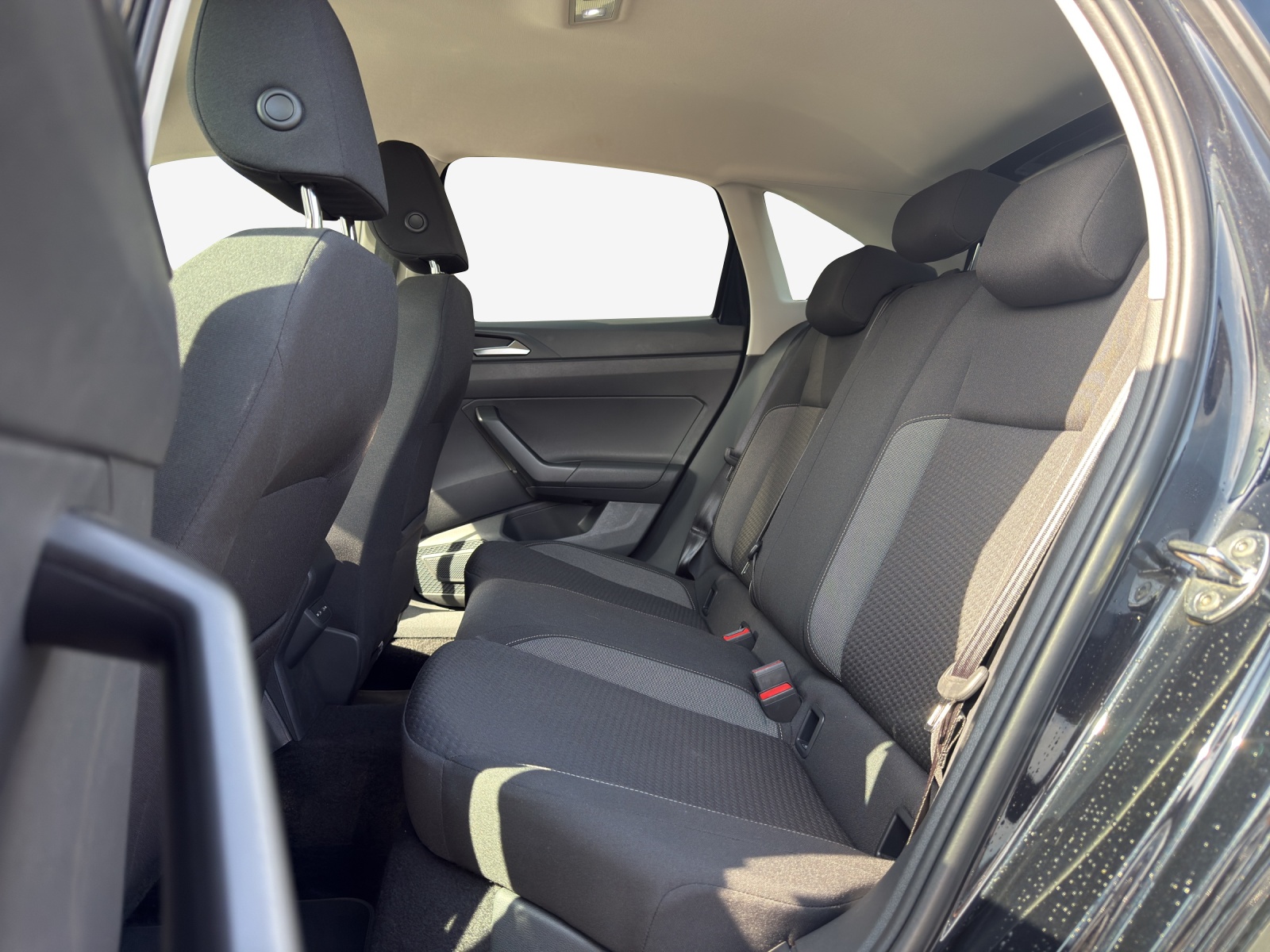 VW Taigo 1.0 TSI Life United DSG-image-11