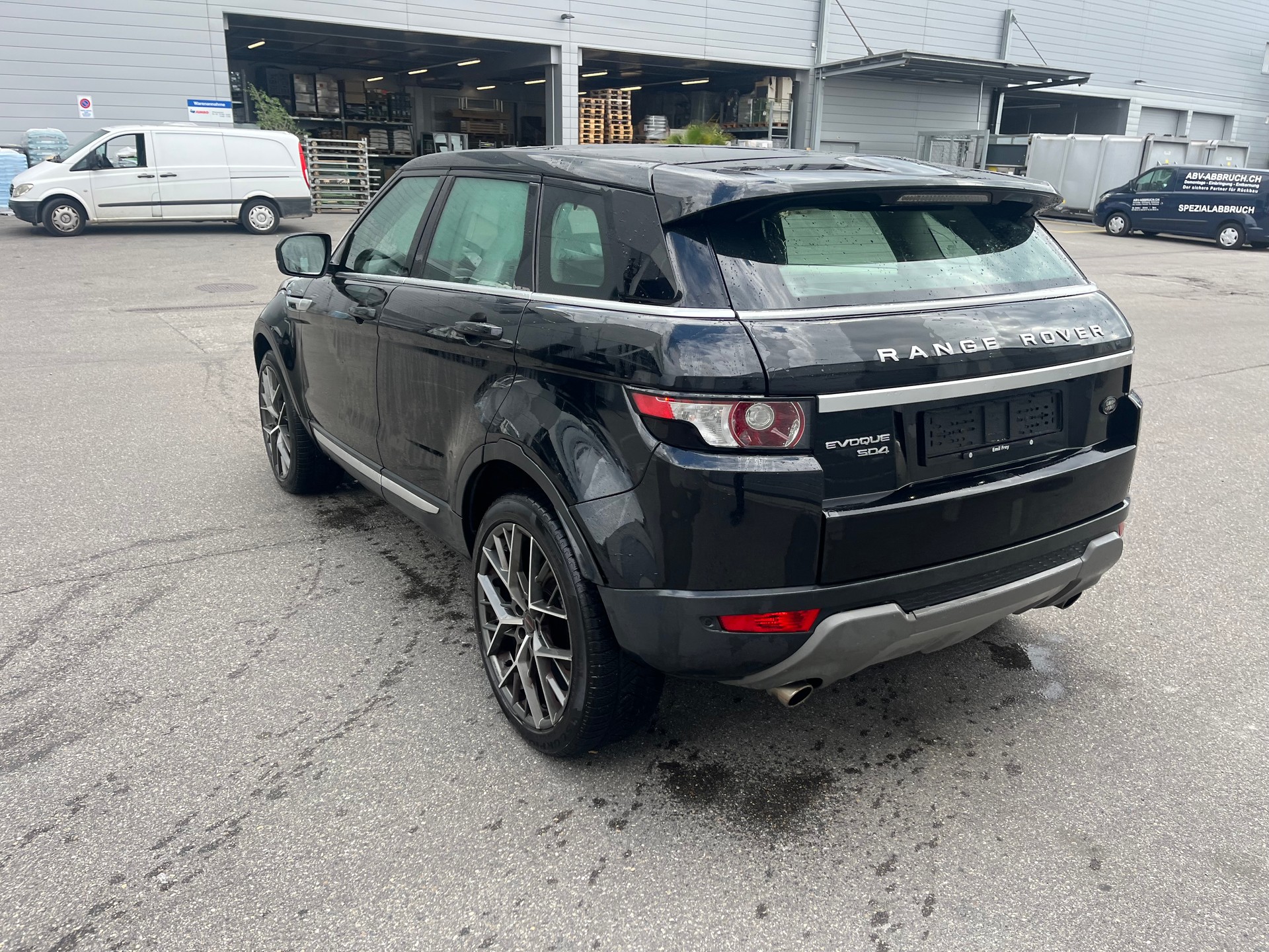 LAND ROVER Range Rover Evoque 2.2 SD4 Dynamic Spirit AT6-showroom-element-3