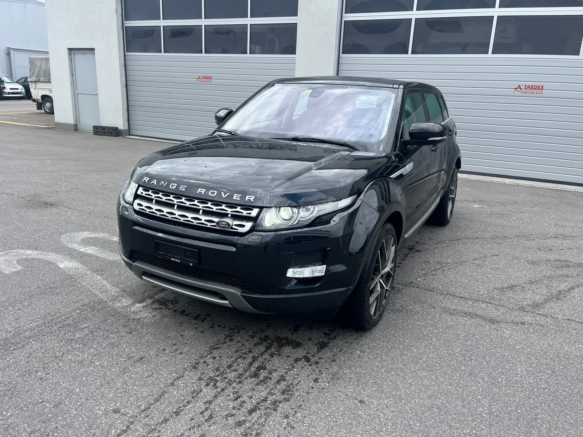 LAND ROVER Range Rover Evoque 2.2 SD4 Dynamic Spirit AT6-showroom-element-1