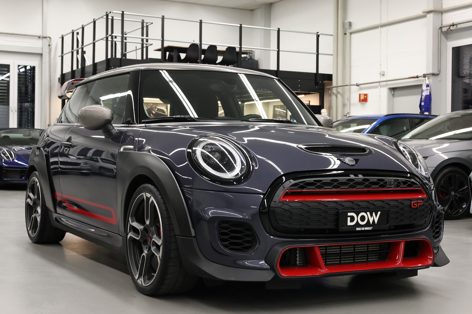 MINI Mini F56 2.0i John Cooper Works GP-showroom-element-3